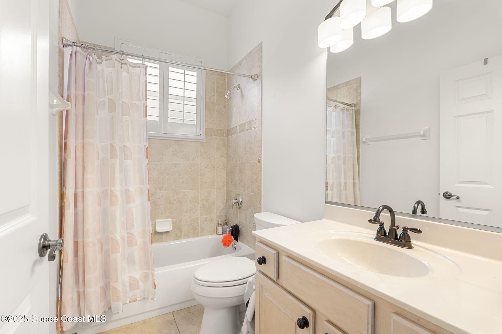 379 Pentland Drive photo 22