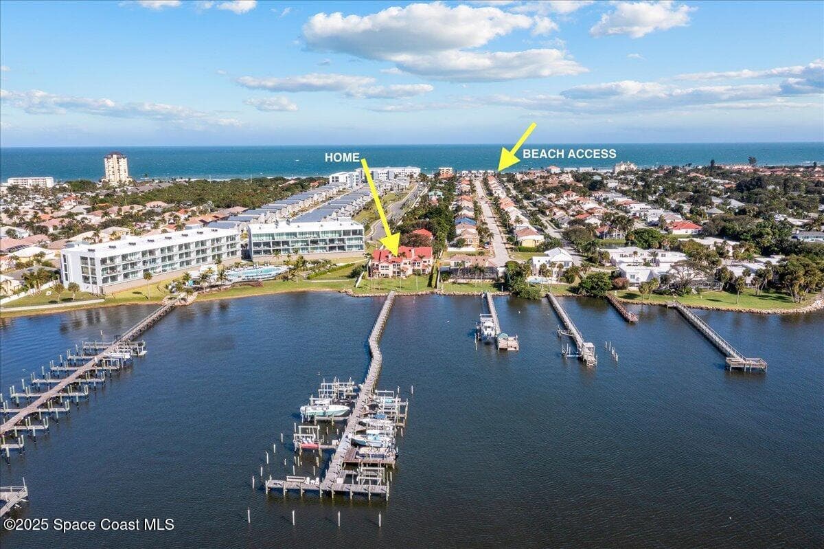254 Seaview Street B photo 4