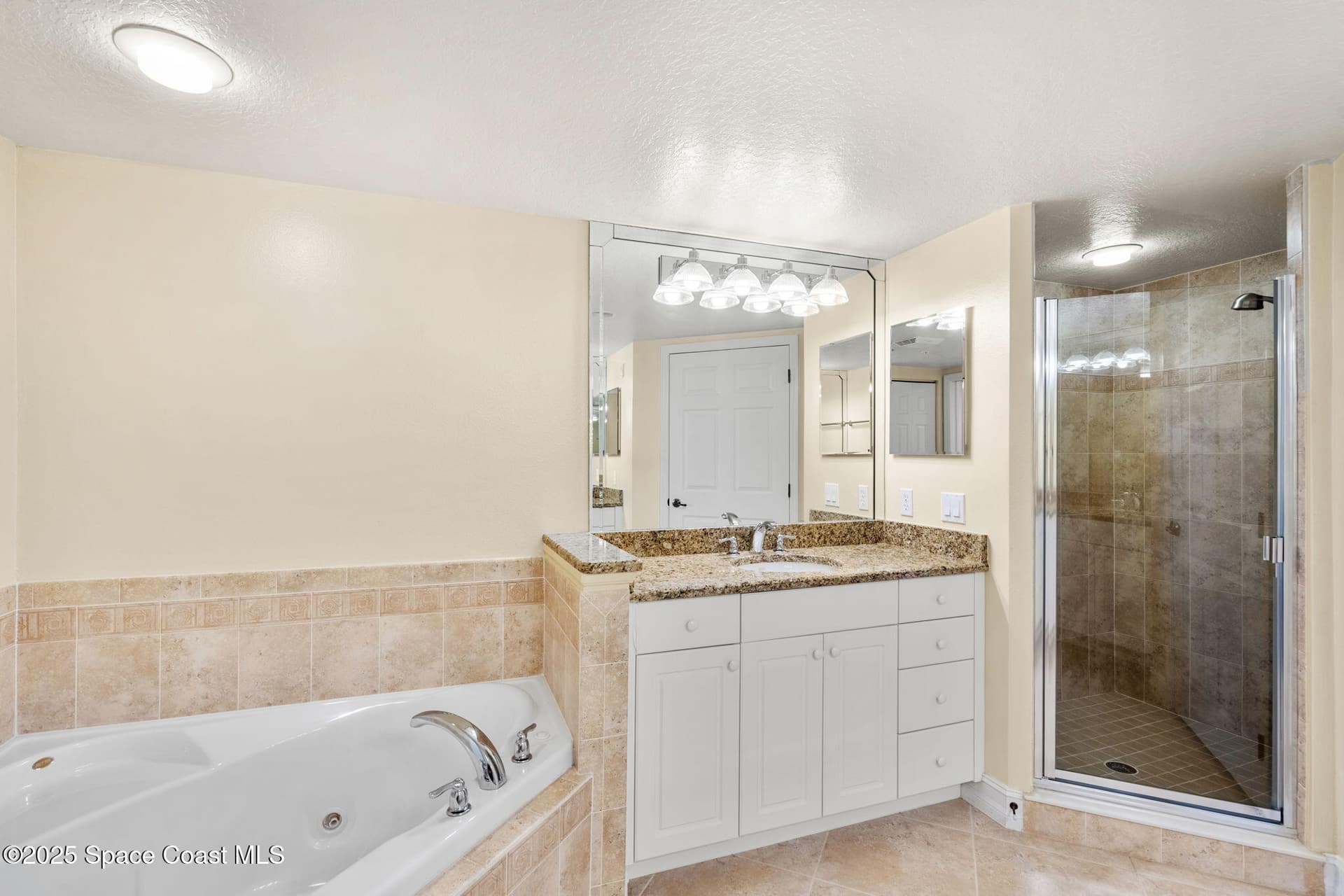 134 Starboard Lane 301 photo 19