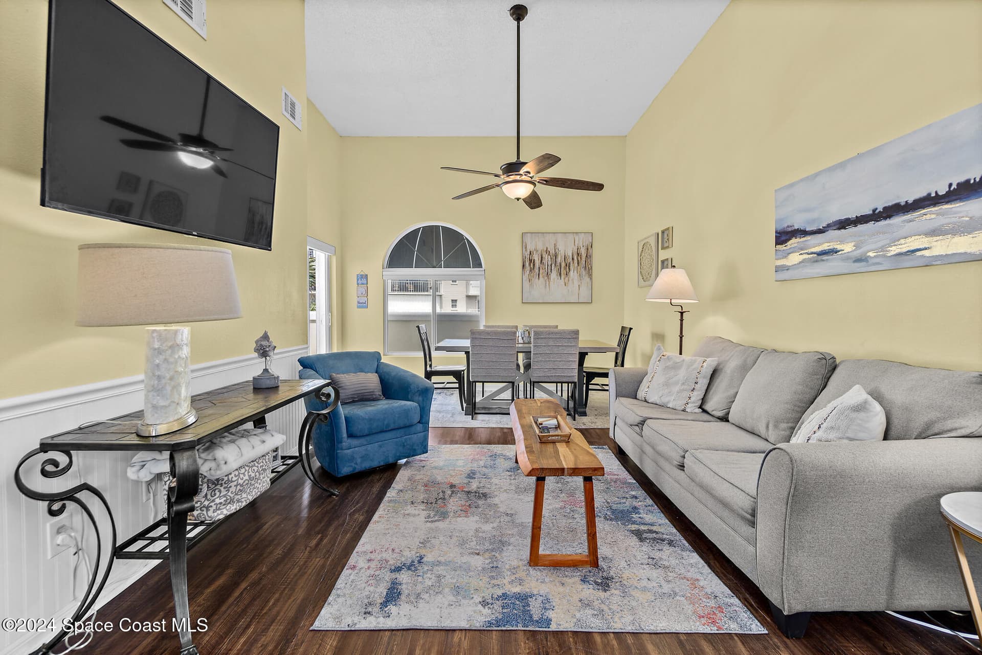 8600 Ridgewood Avenue 1311 photo 3