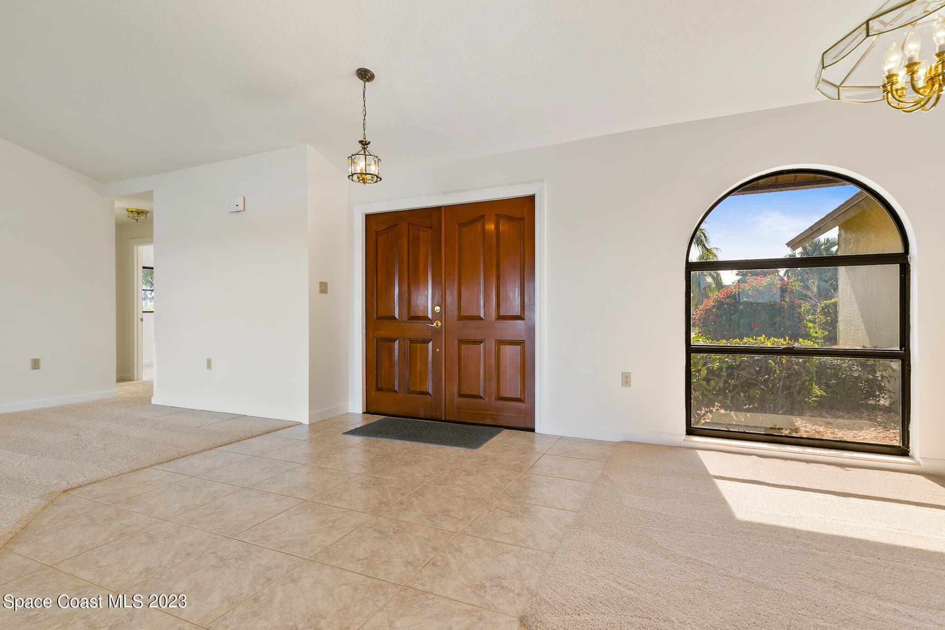2100 Leeward Lane photo 6