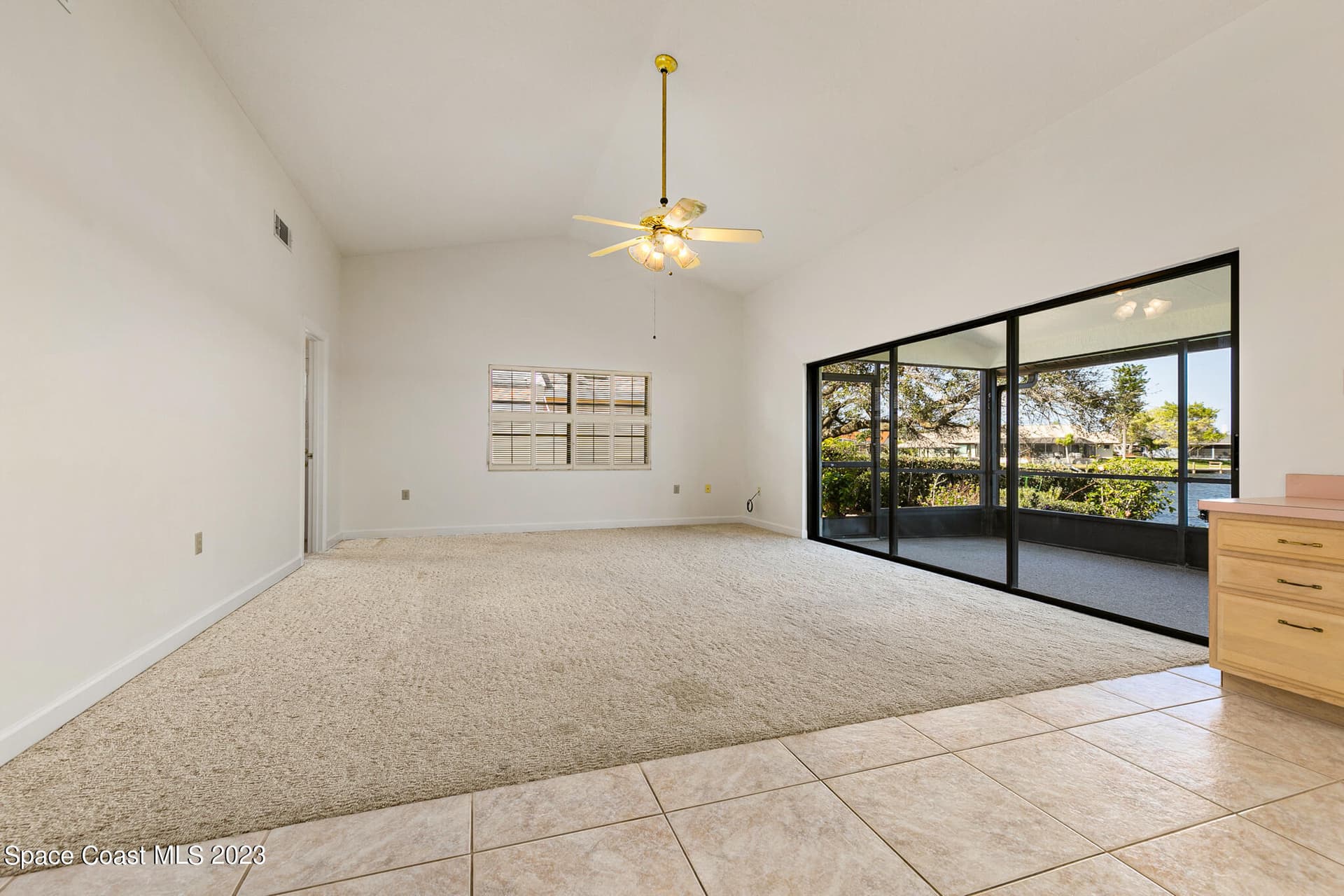 2100 Leeward Lane photo 24