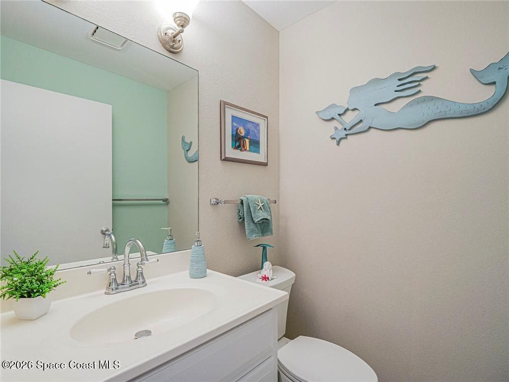 36 Vista Gardens Trail 103 photo 16
