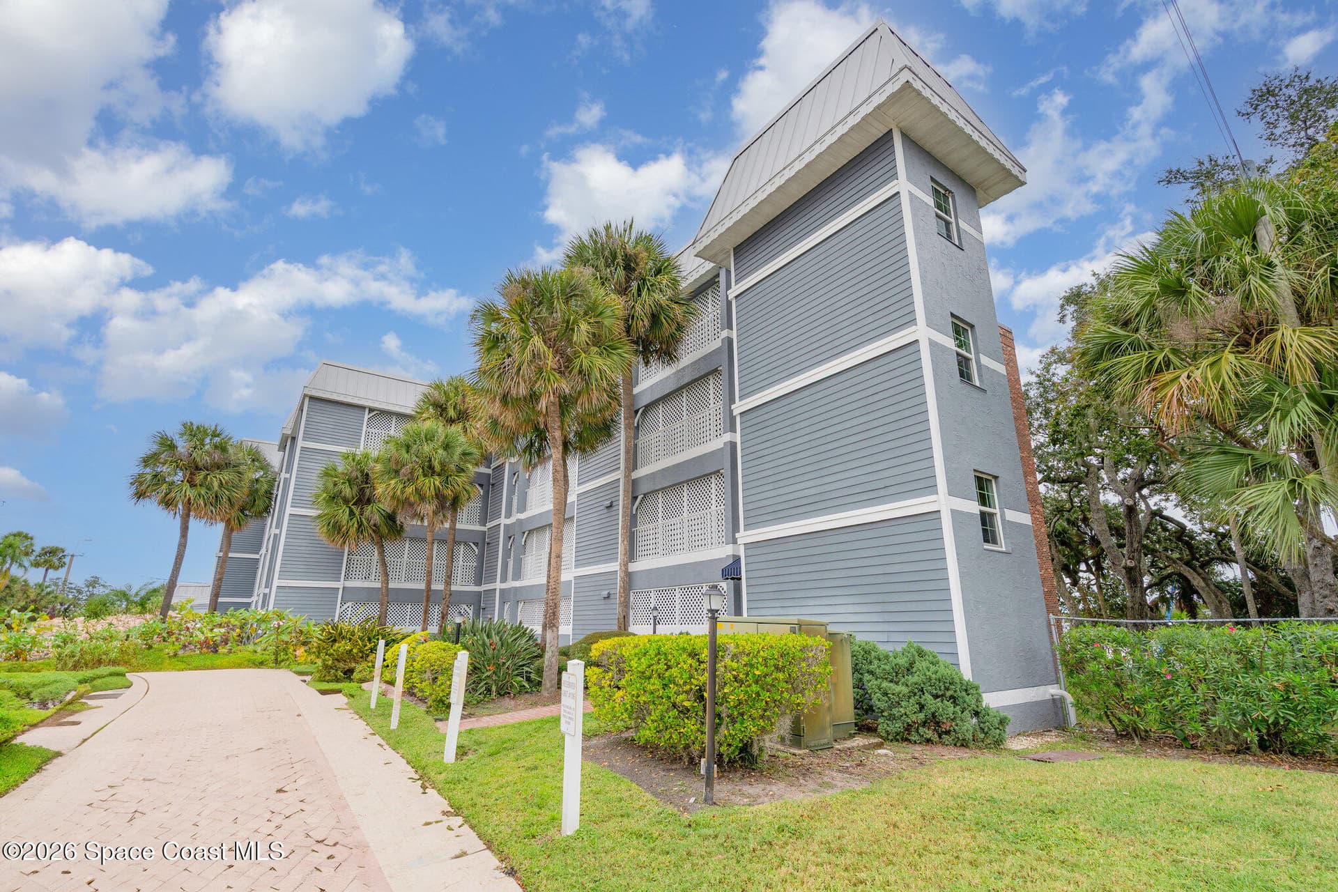 905 N Harbor City Boulevard 106 photo 1