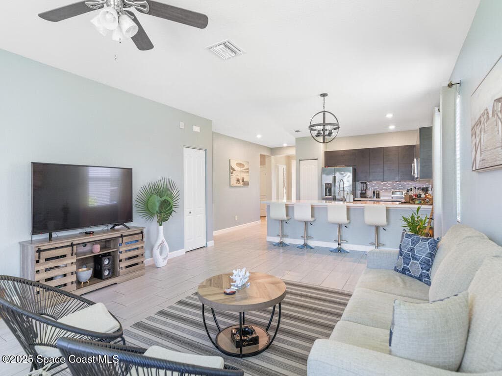 1786 Berkshire Circle SW photo 9