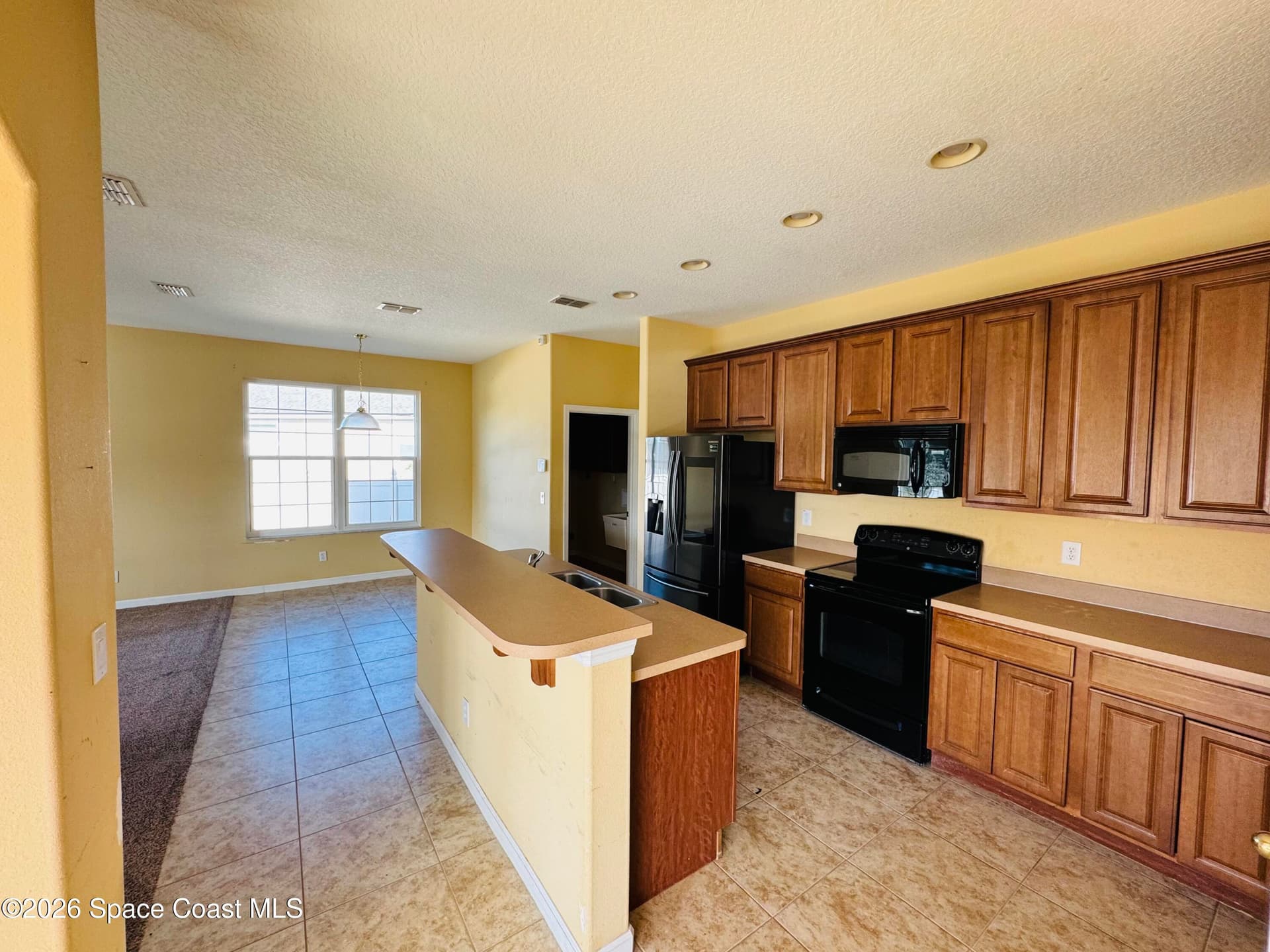 112 Broyles Drive SE photo 6