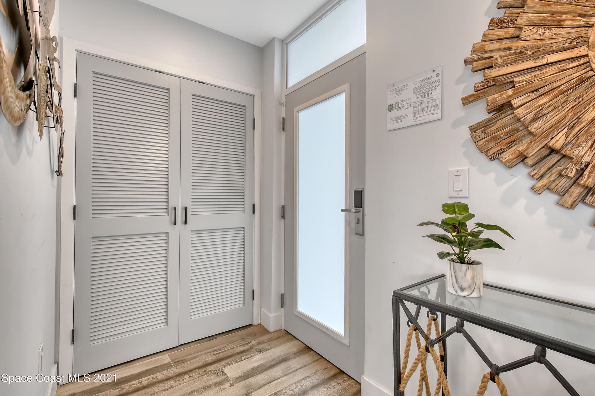 202 Ivory Coral Lane 201 photo 5