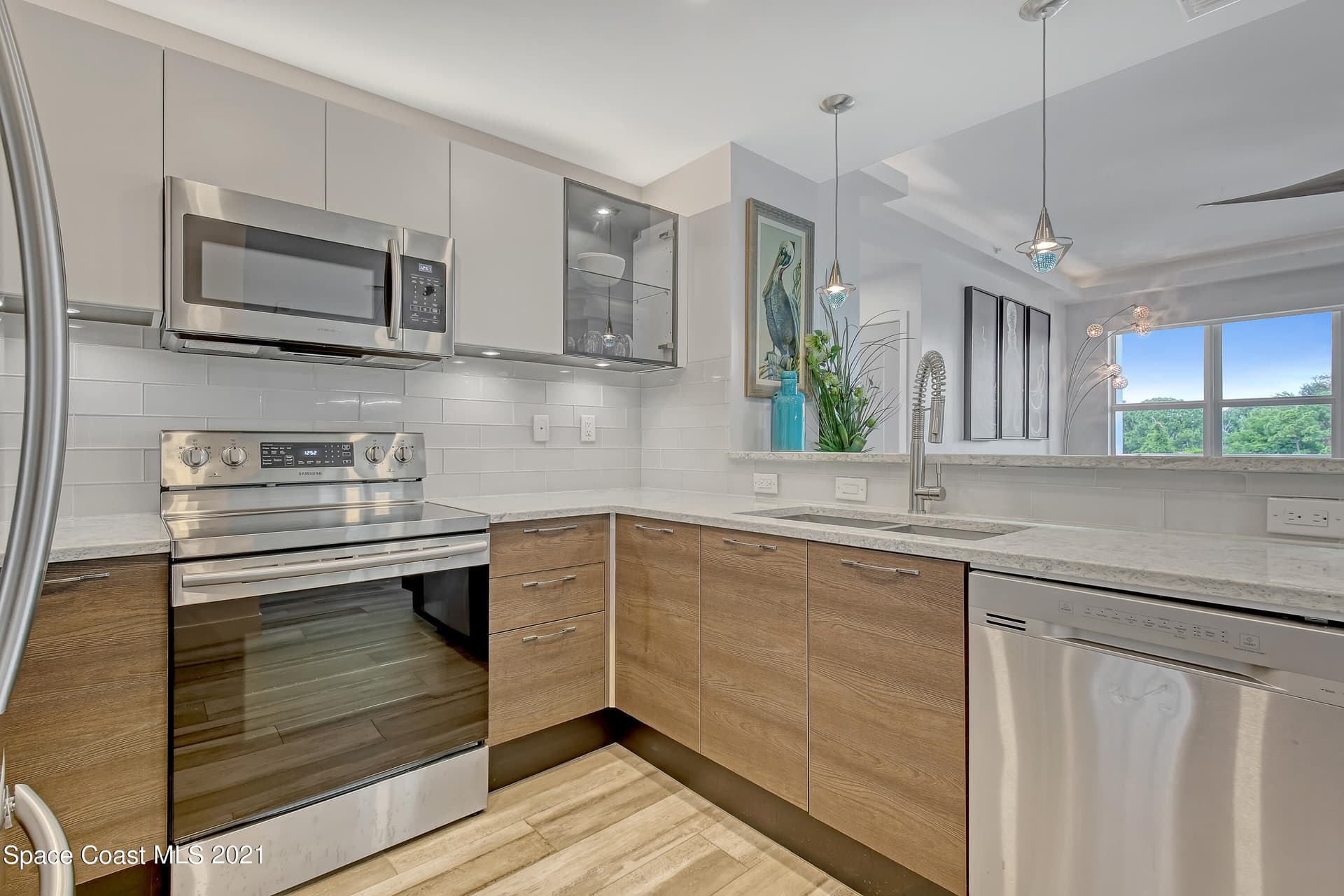 202 Ivory Coral Lane 201 photo 15