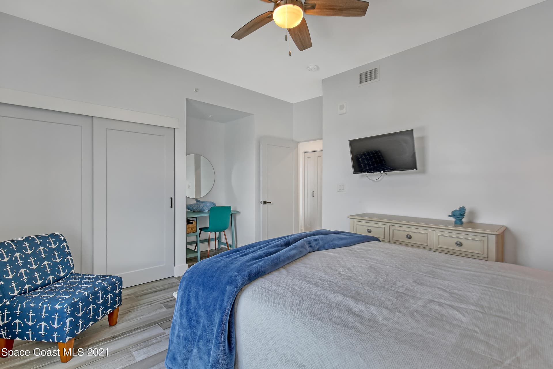 202 Ivory Coral Lane 201 photo 24