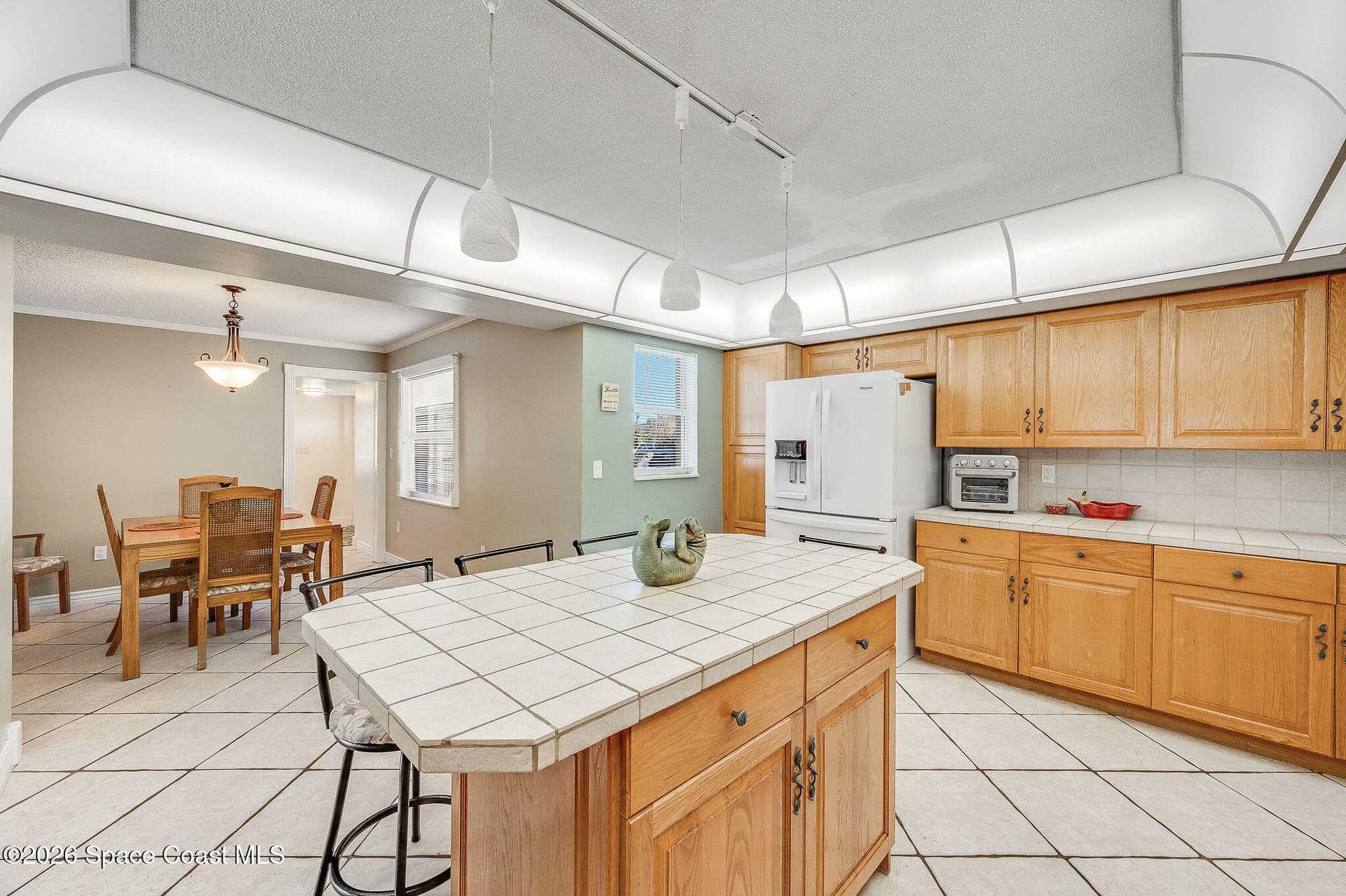 610 Paula Avenue photo 7