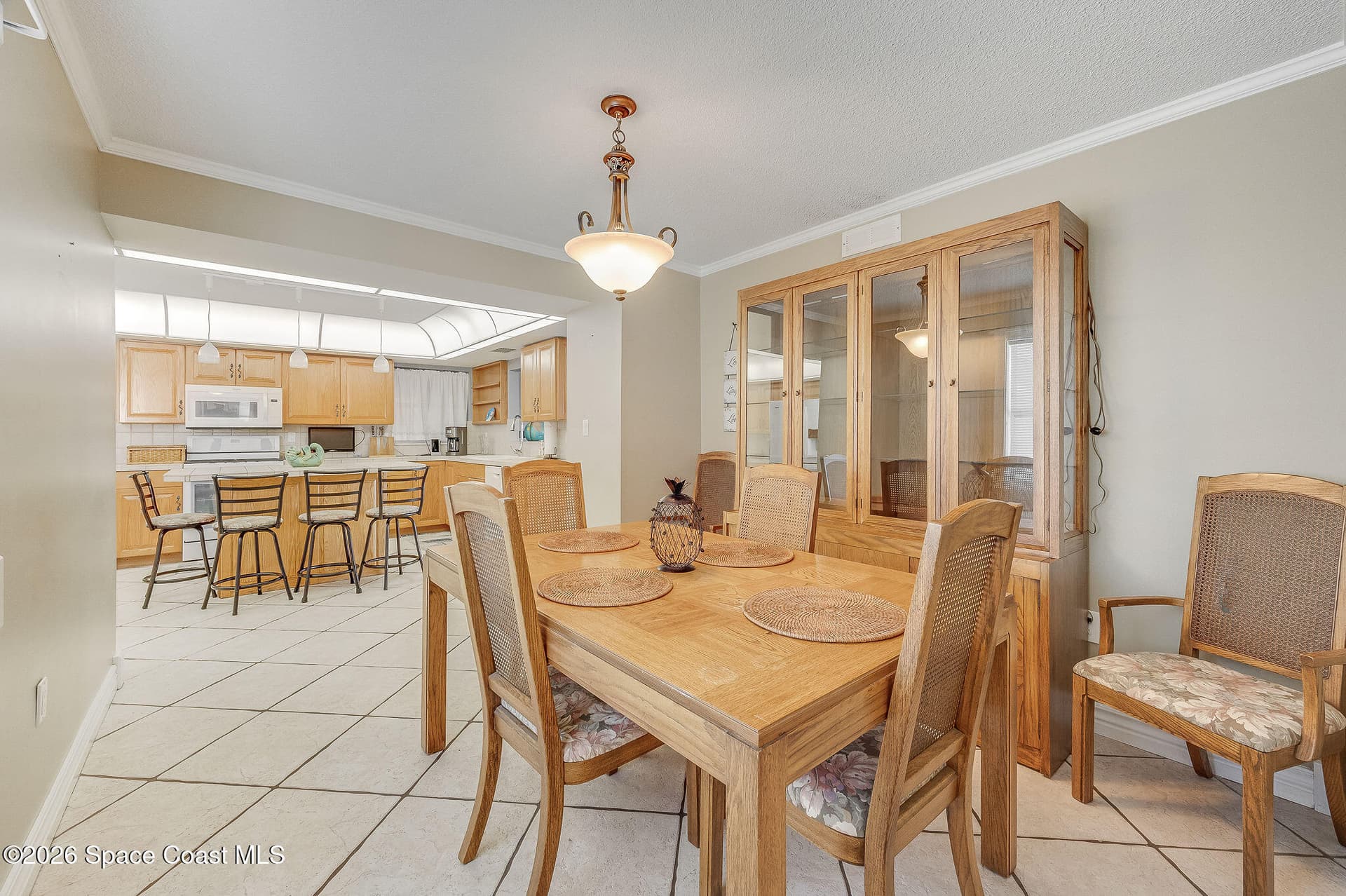 610 Paula Avenue photo 15