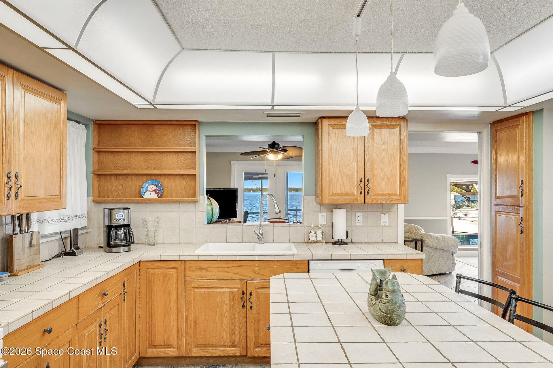 610 Paula Avenue photo 8