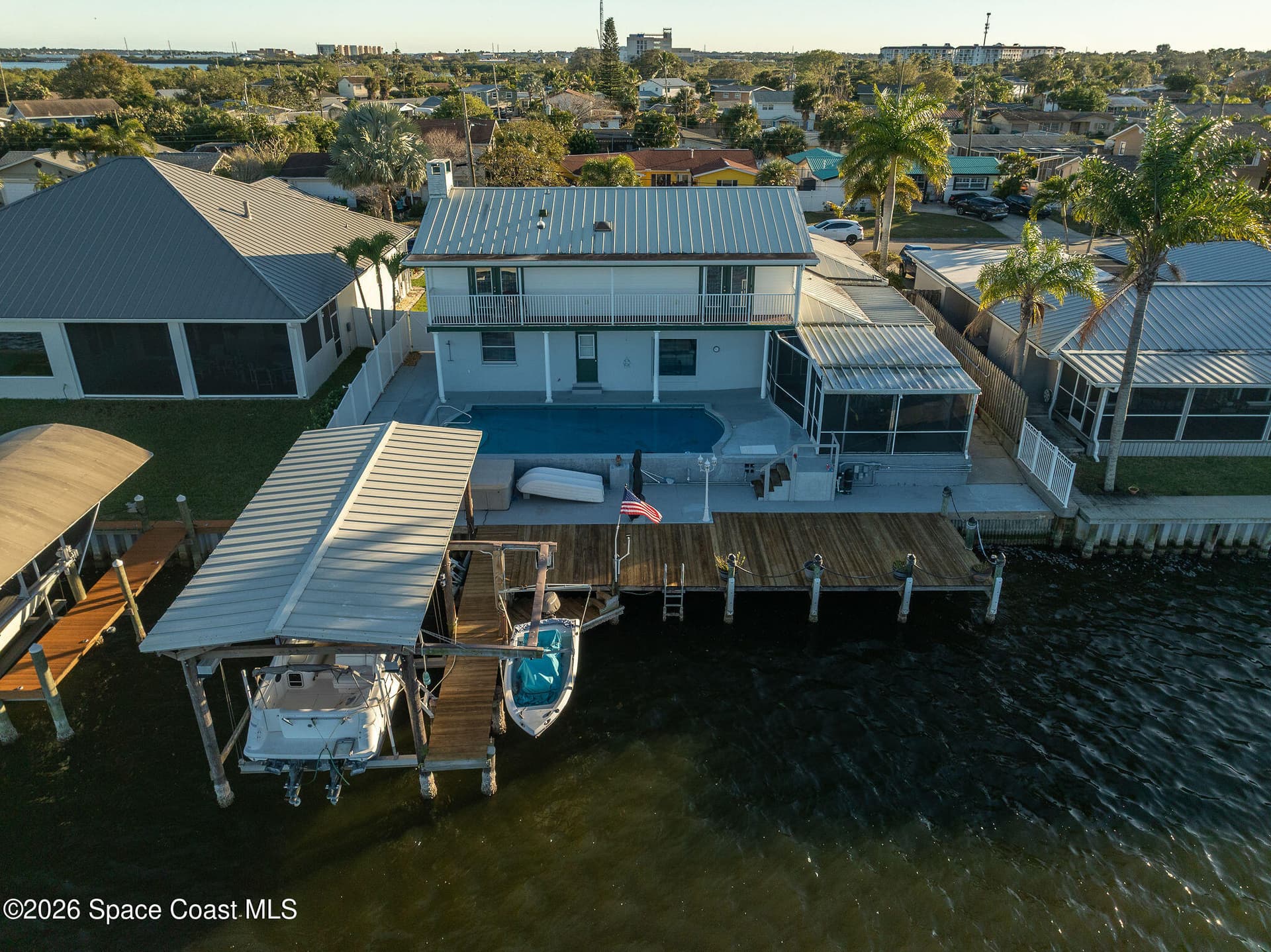 610 Paula Avenue photo 1