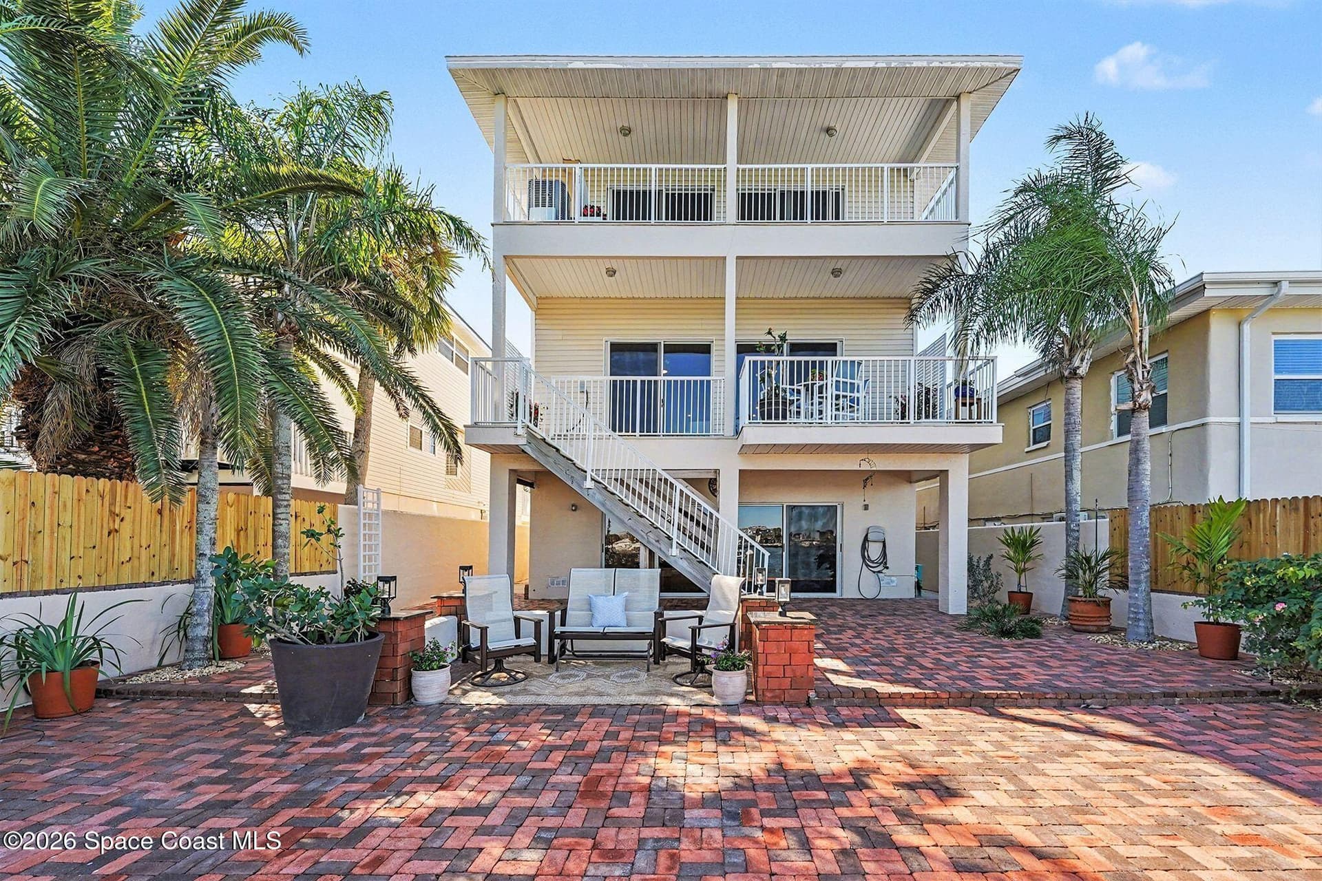 14215 N Bayshore Drive W photo 23