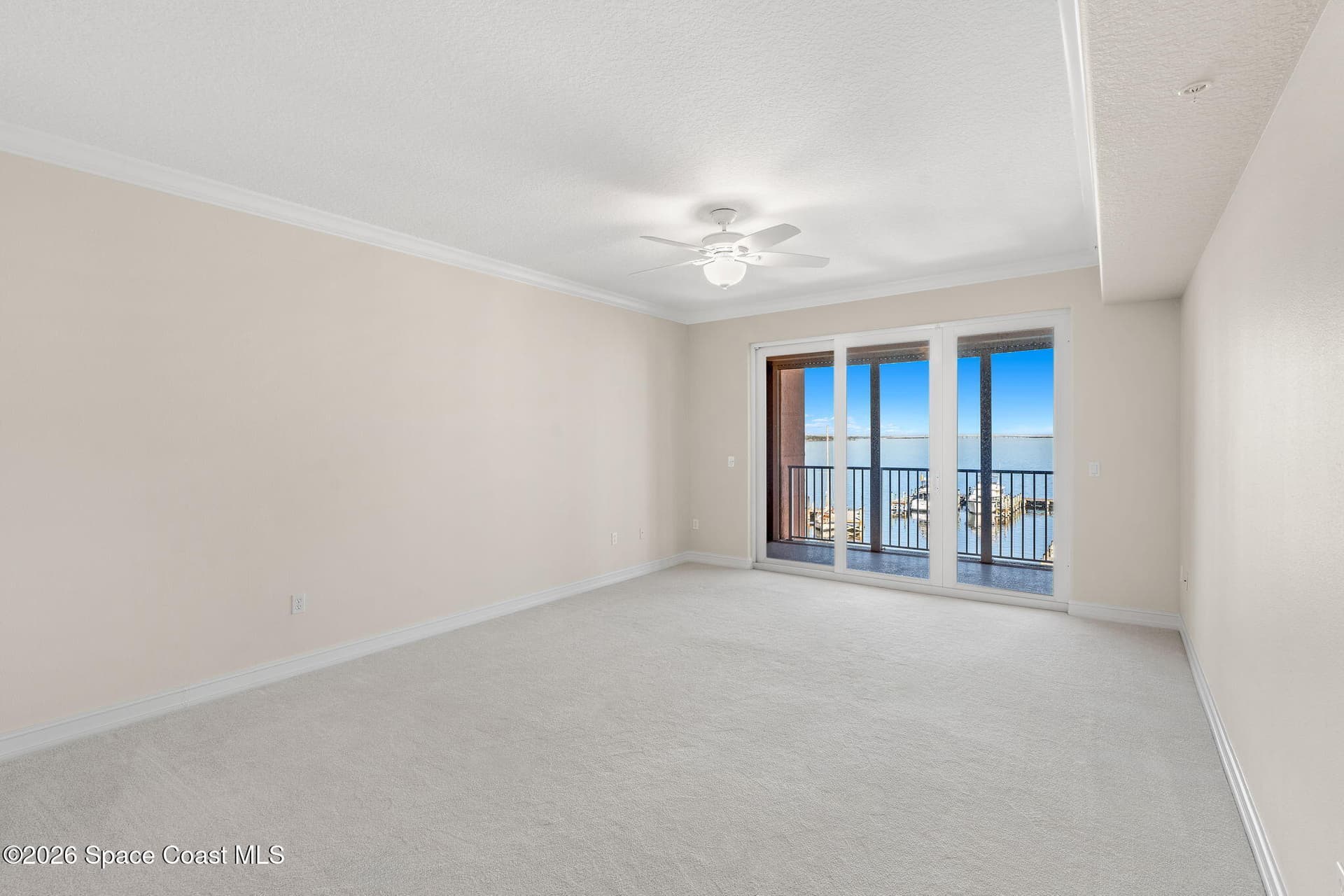 93 Delannoy Avenue 405 photo 17