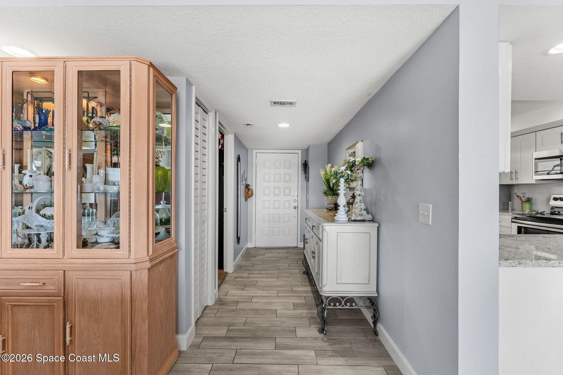 5055 Dixie Highway NE B406 photo 9