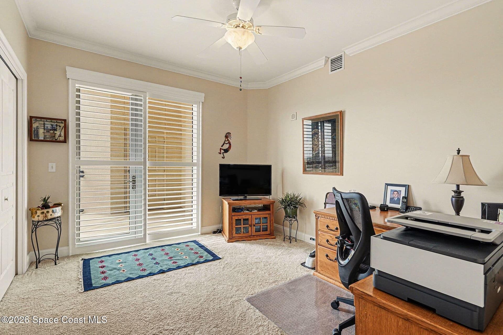 21 Riverside Drive 902 photo 16