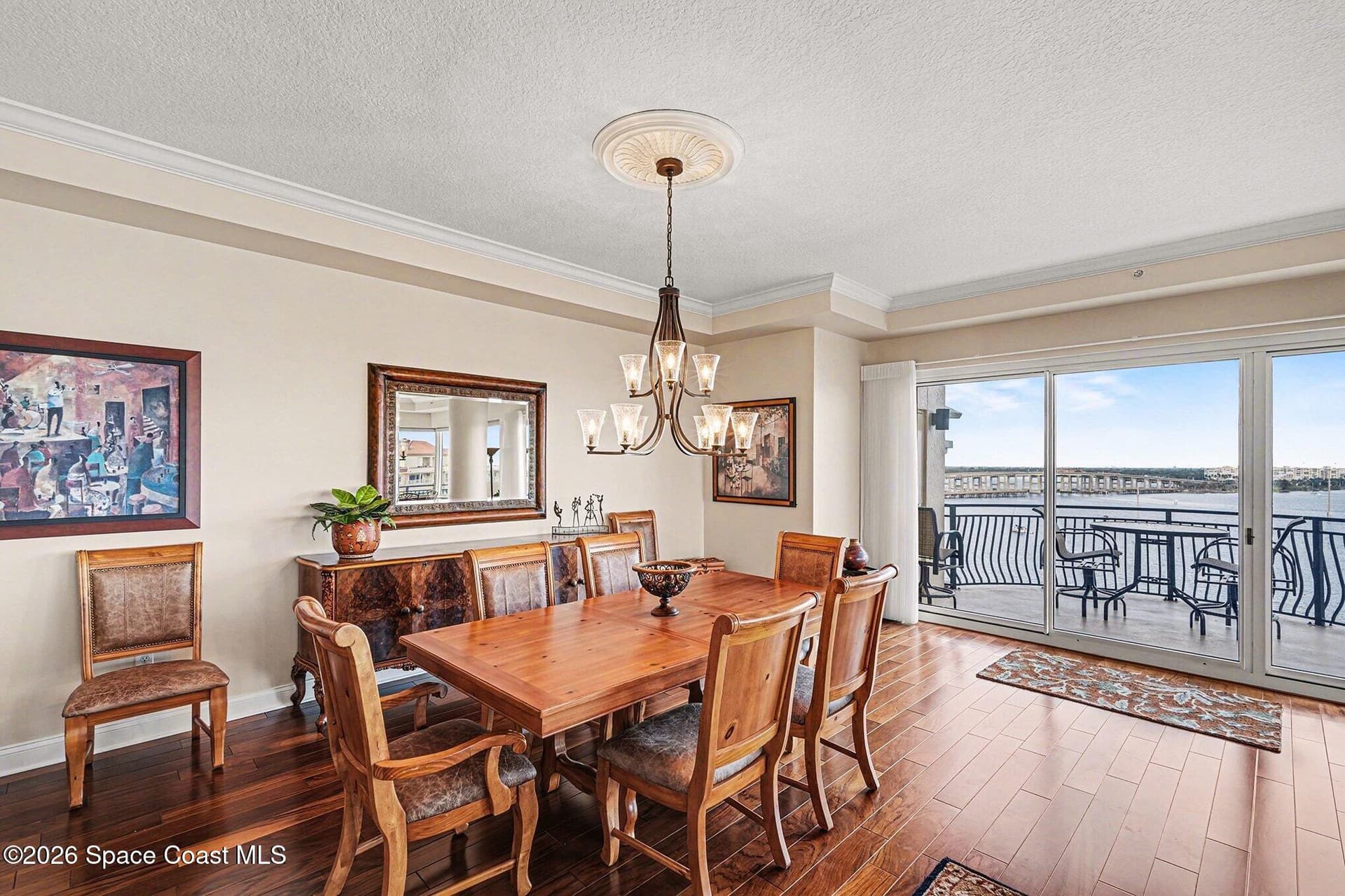 21 Riverside Drive 902 photo 24