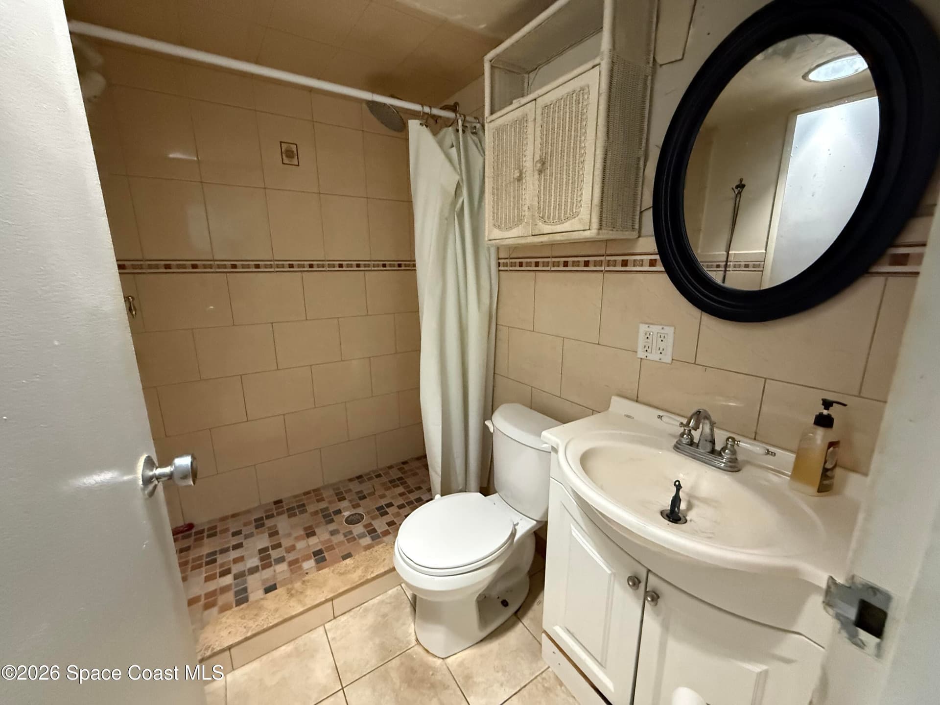 250 N Banana River Drive J8 photo 3