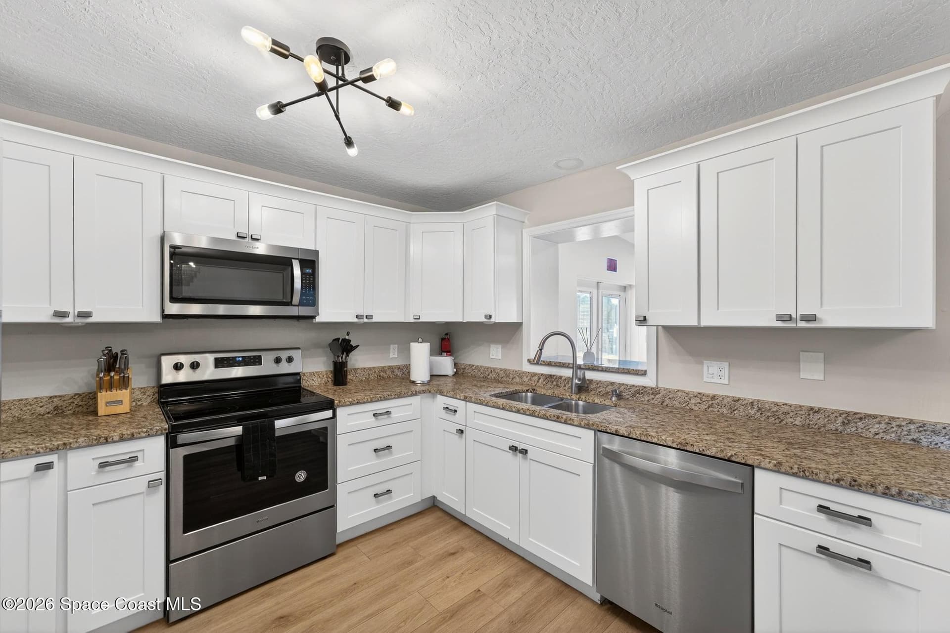 113 Deleon Road photo 15