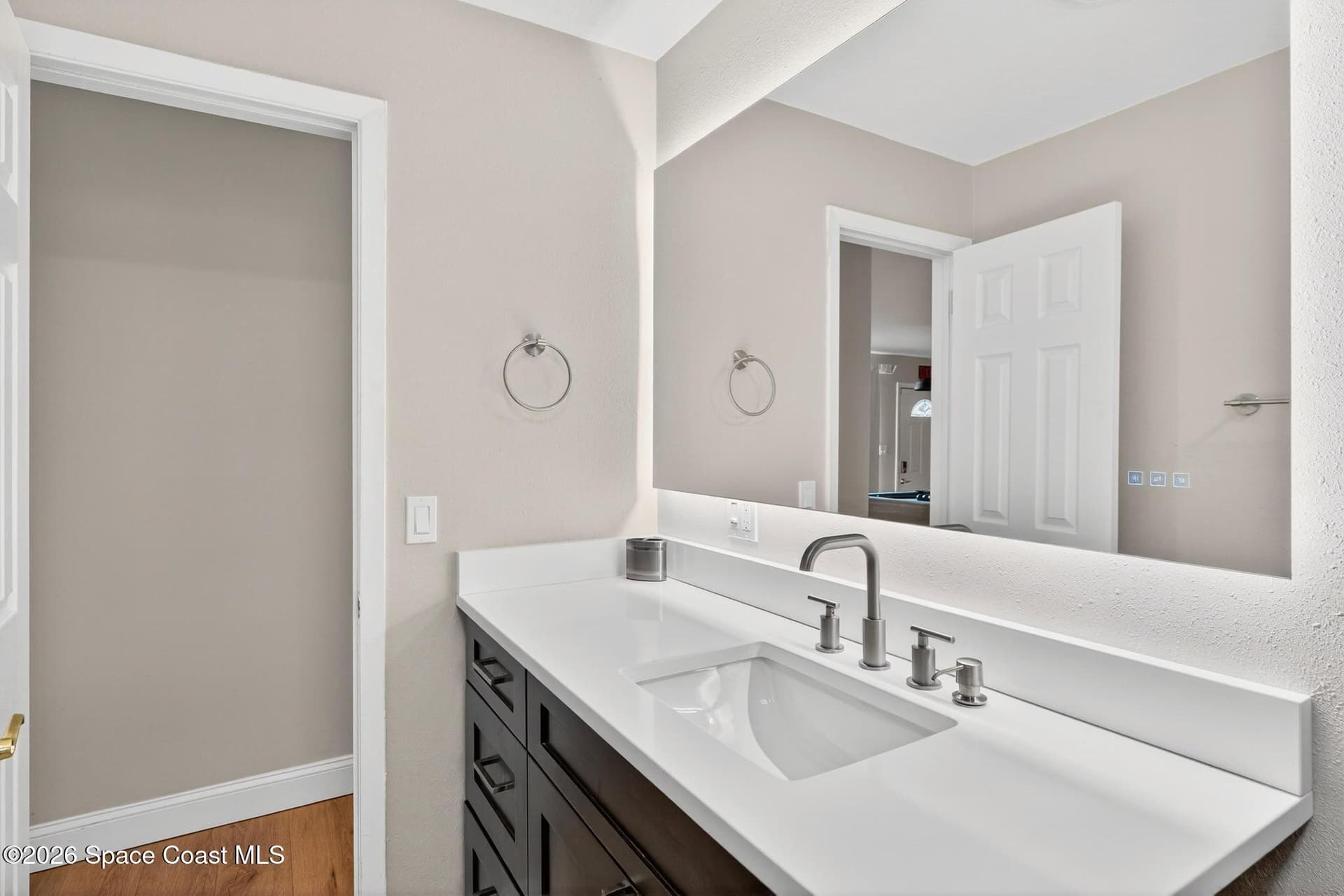 113 Deleon Road photo 20