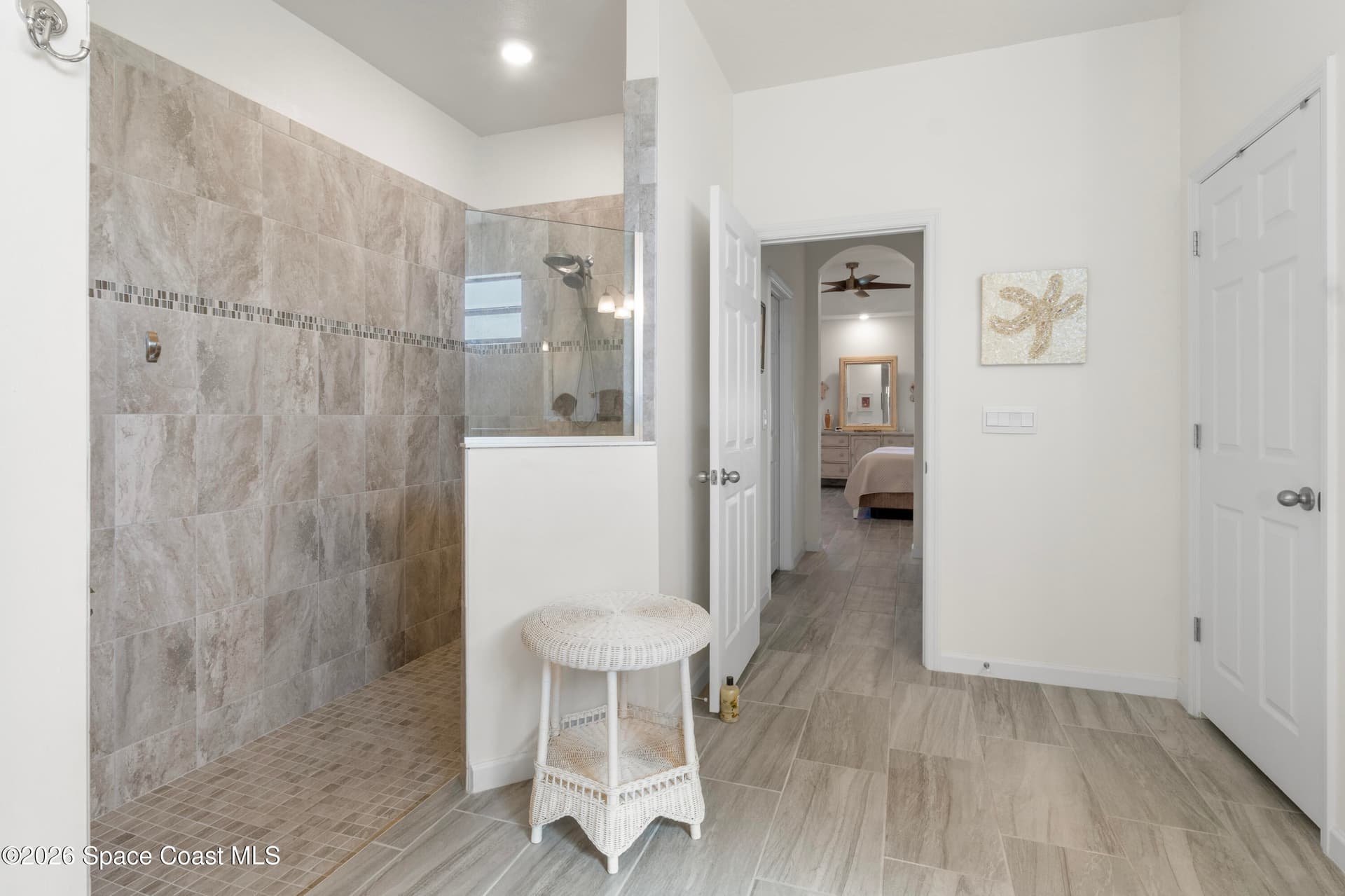 80 56th Court photo 21
