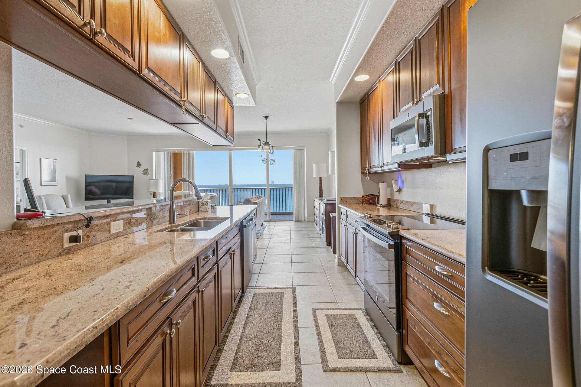 3205 S Washington Avenue 402b photo 7