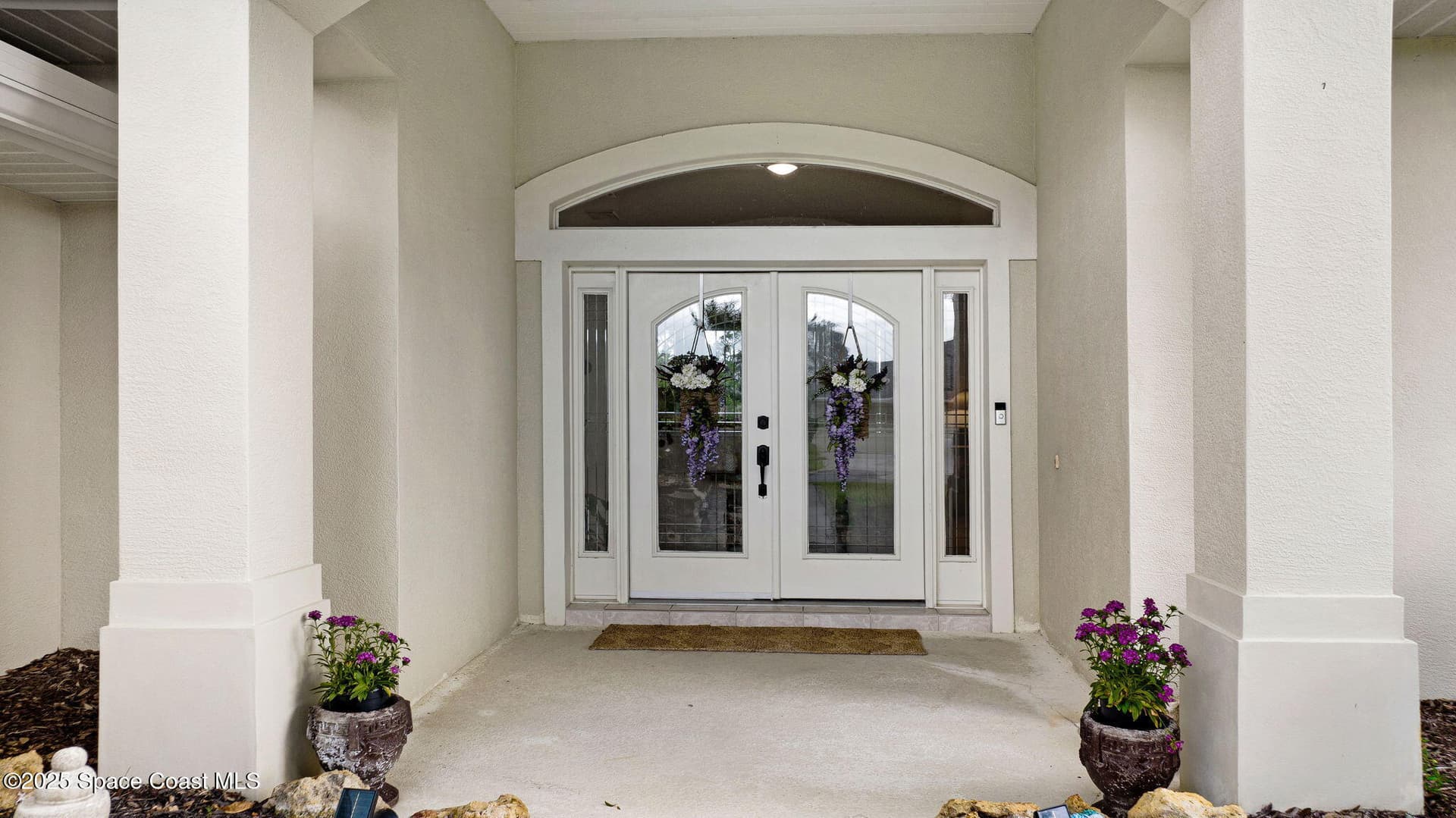 5731 Herons Landing Drive photo 8