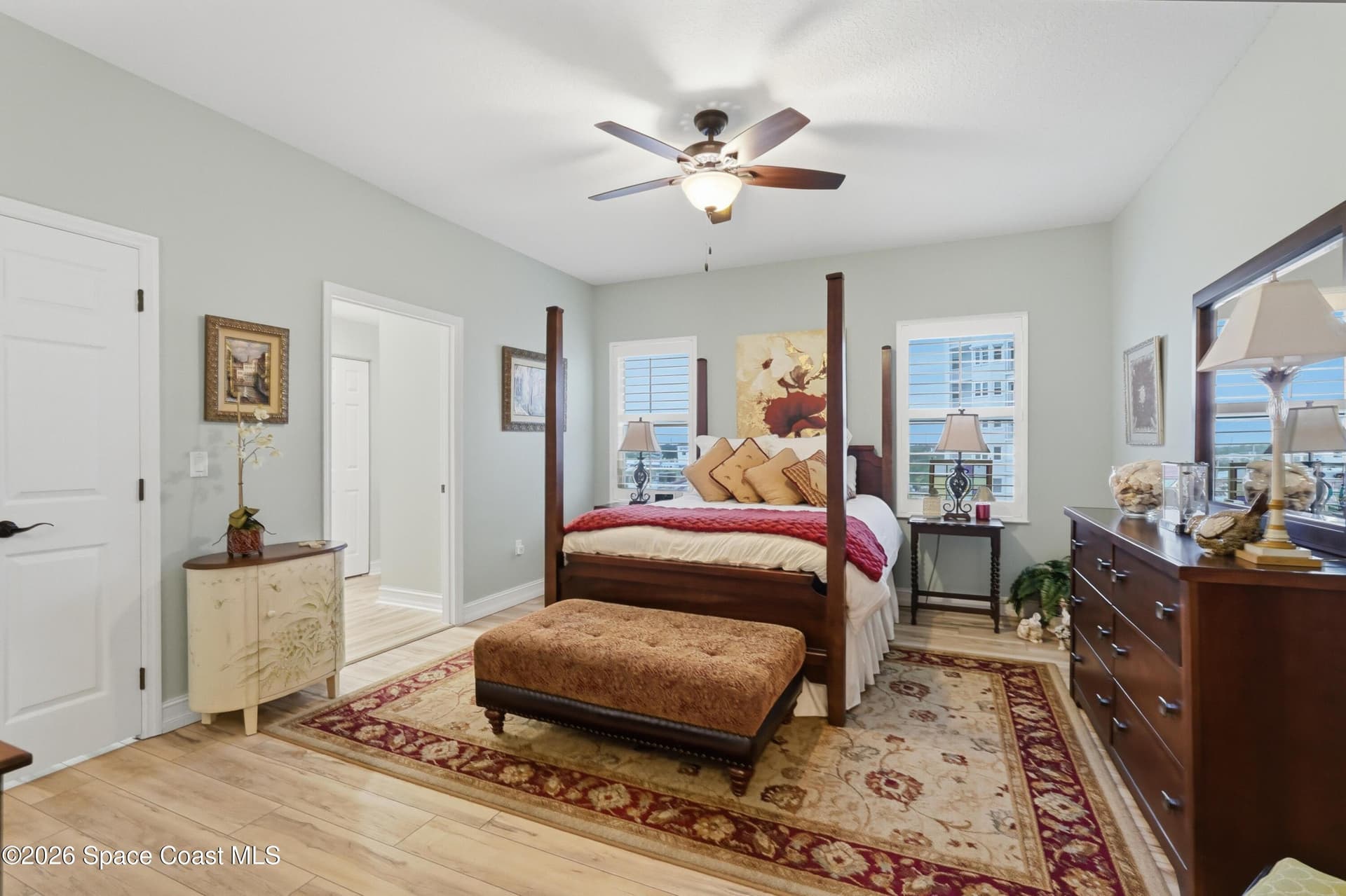 93 Delannoy Avenue 601 photo 8
