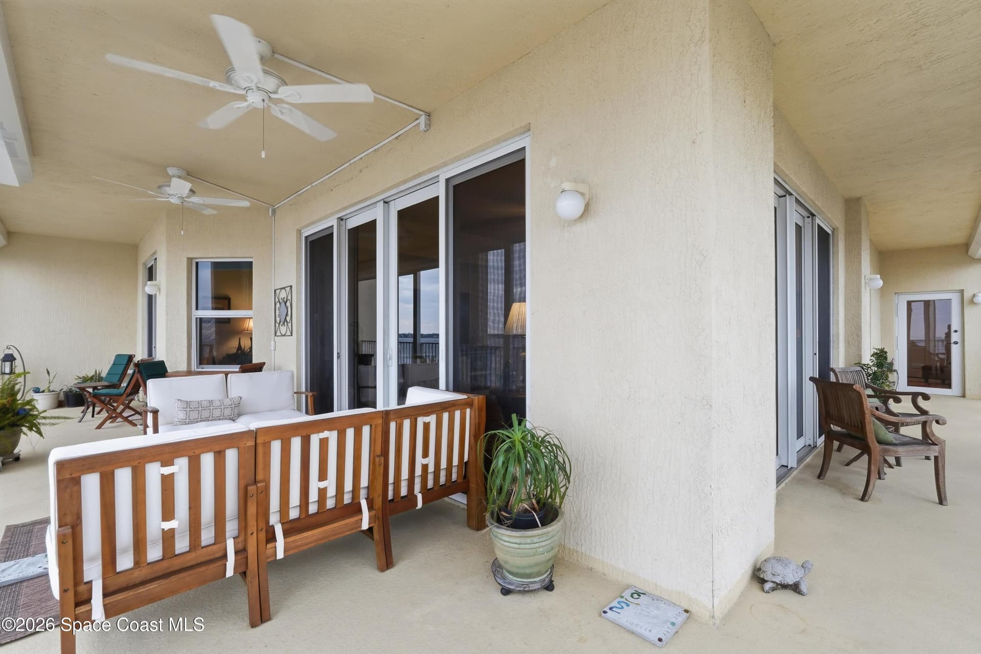 93 Delannoy Avenue 601 photo 24