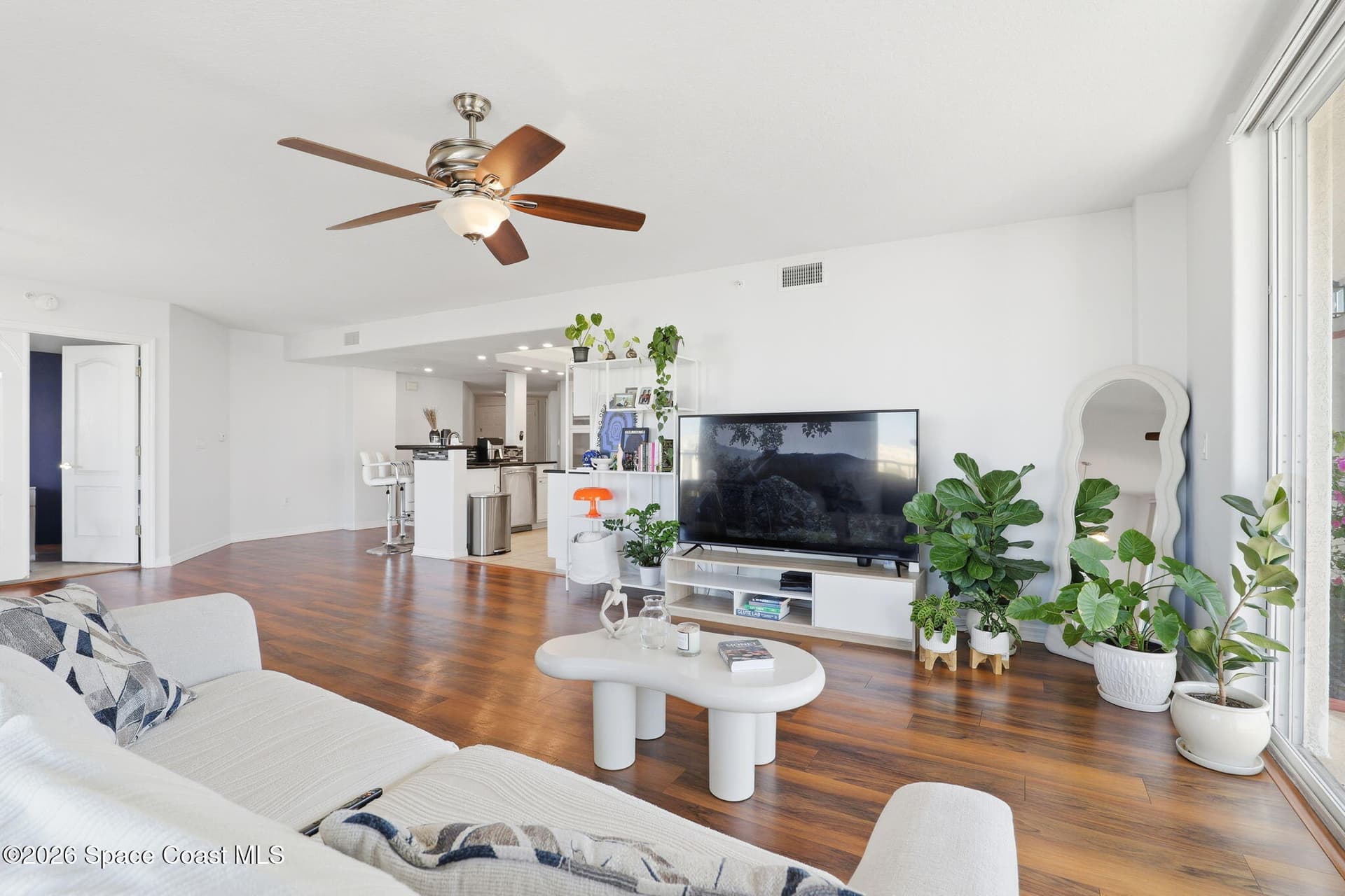 8903 Laguna Lane 503 photo 8