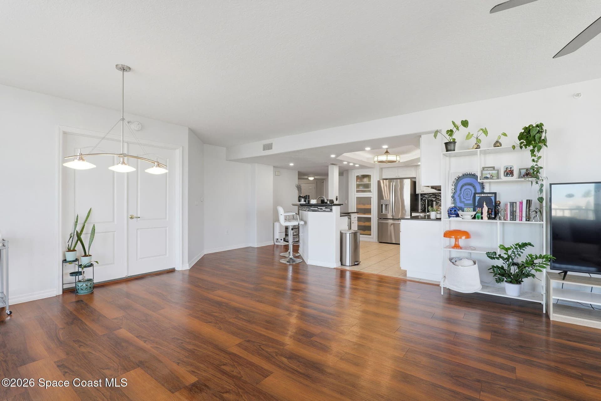 8903 Laguna Lane 503 photo 16