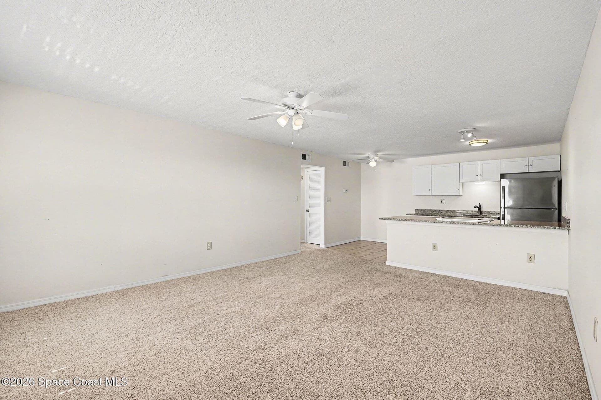 190 E Olmstead Drive F28 photo 2