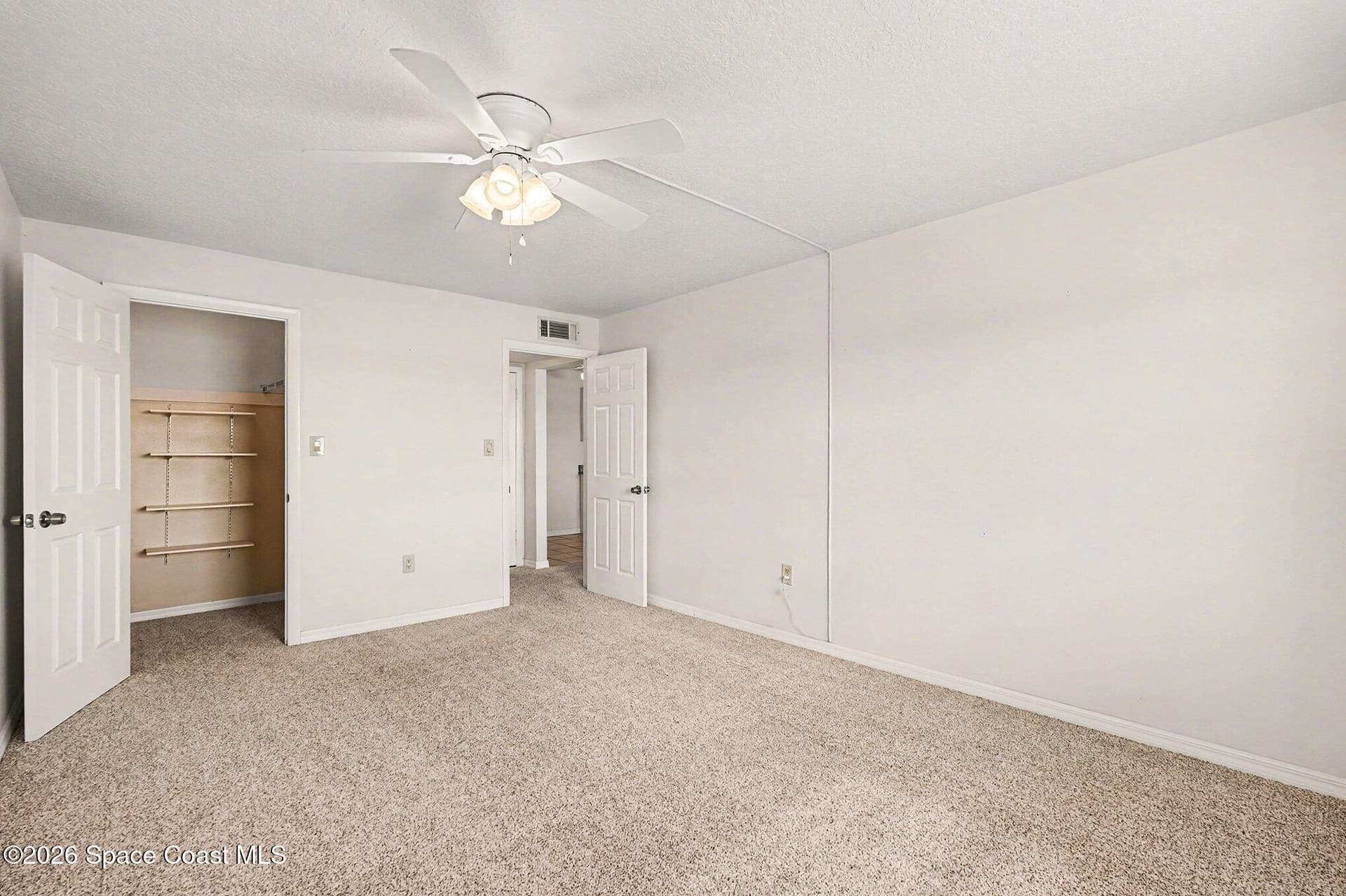 190 E Olmstead Drive F28 photo 11