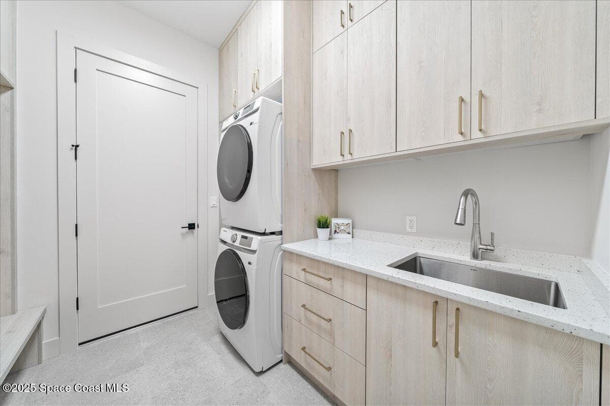5302 Riveredge Drive photo 20