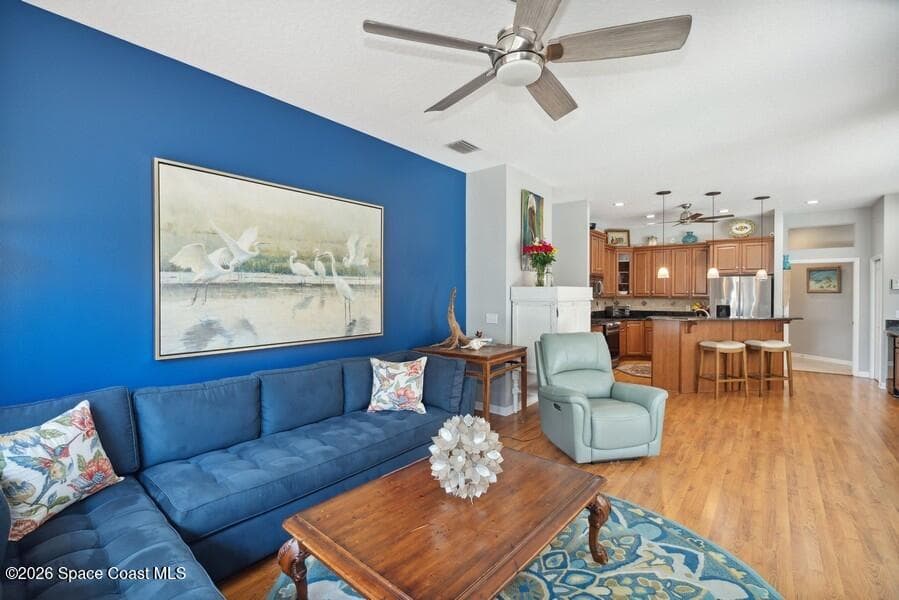 2025 Sykes Creek Drive photo 14
