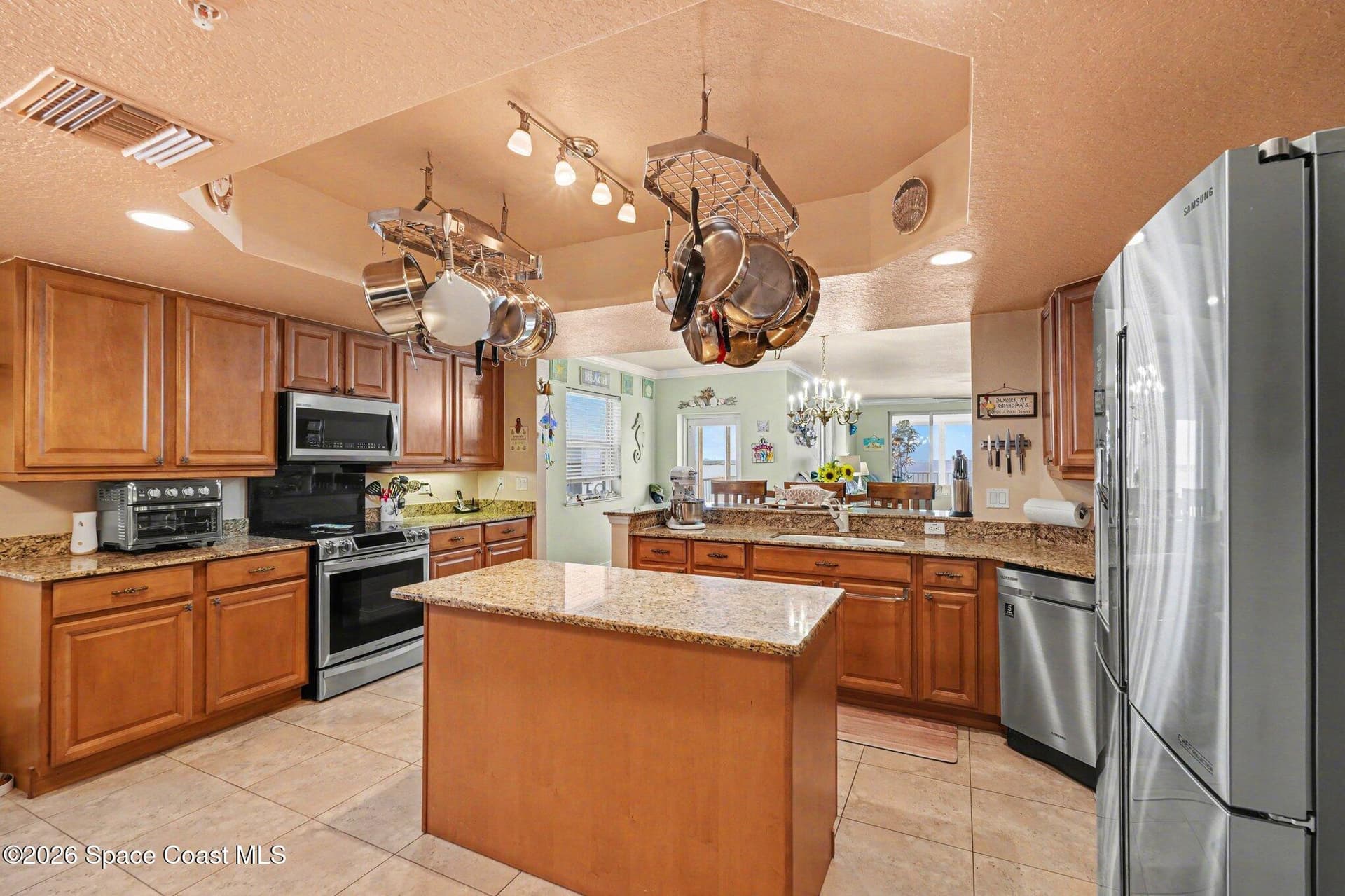 5 Indian River Avenue 901 photo 2