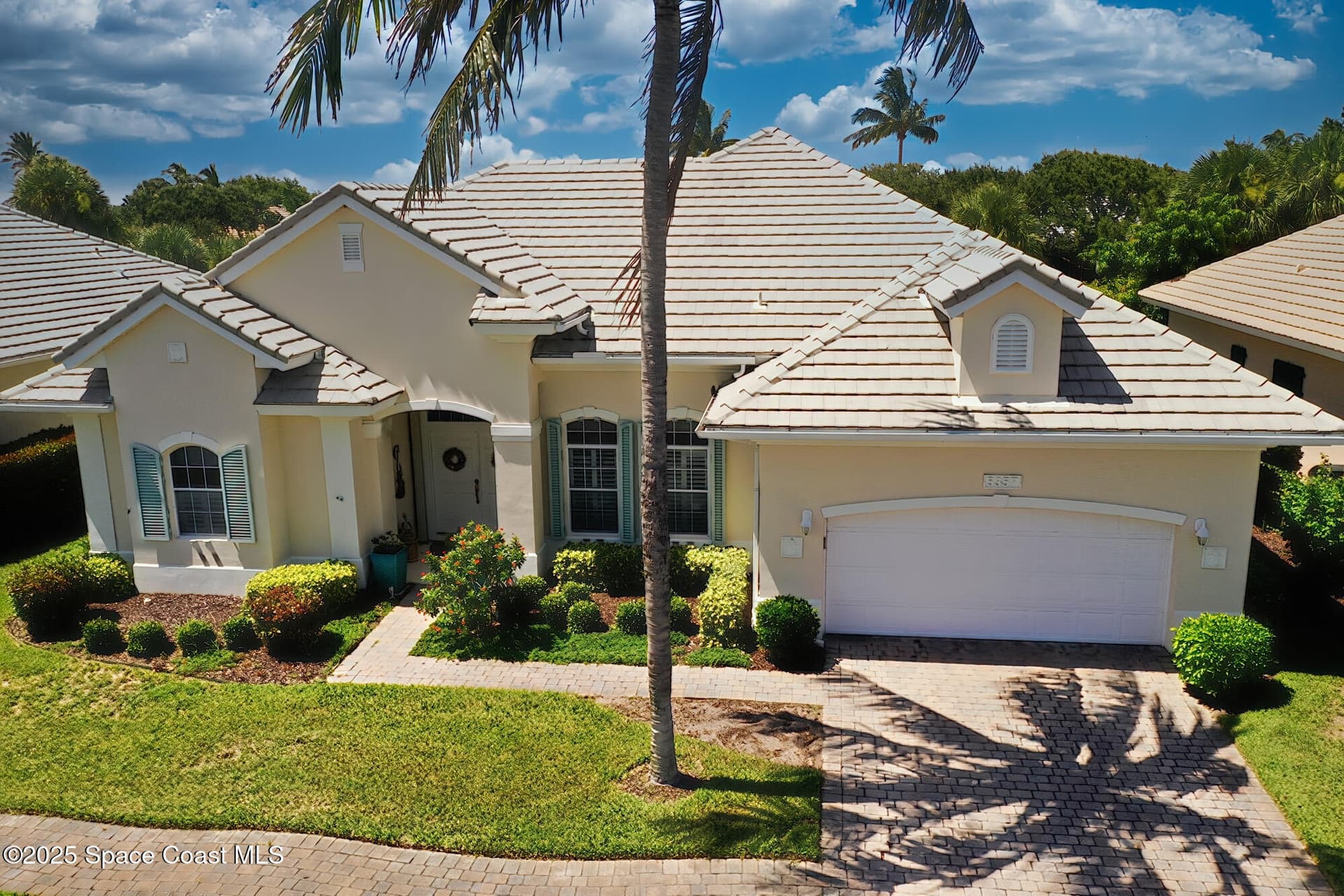 5357 Solway Drive photo 1