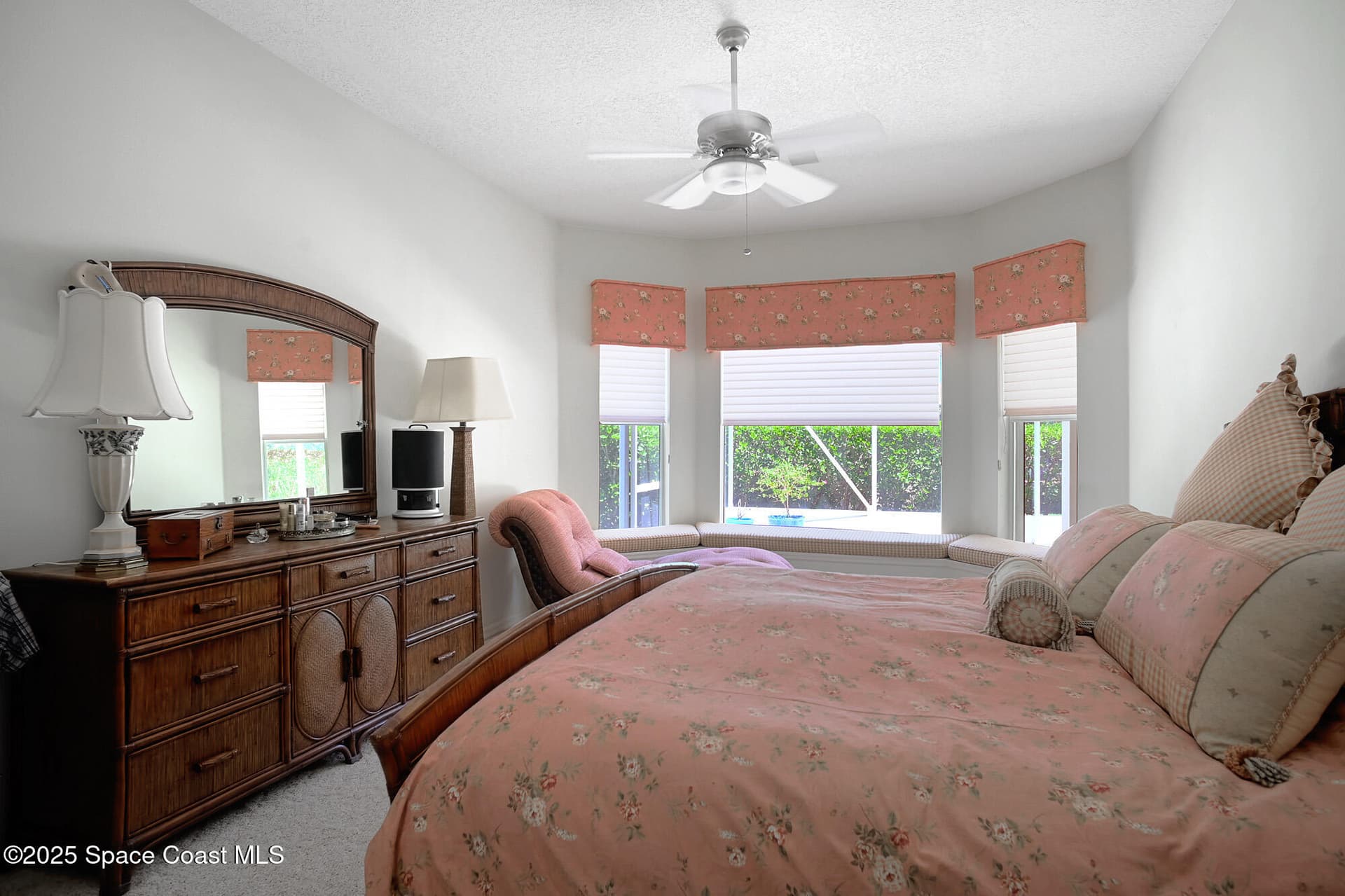5357 Solway Drive photo 10