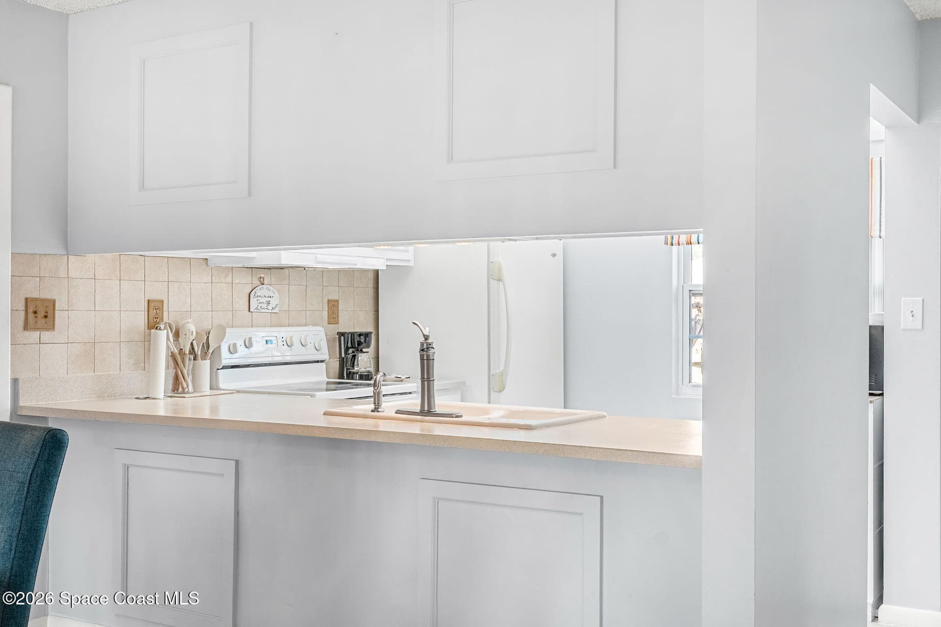 2727 N Wickham Road 8-101 photo 14