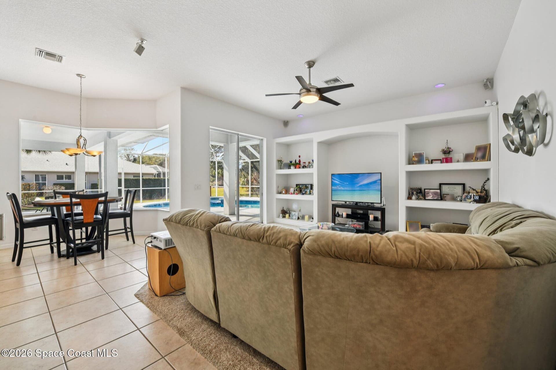 321 Brightwater Drive SE photo 9