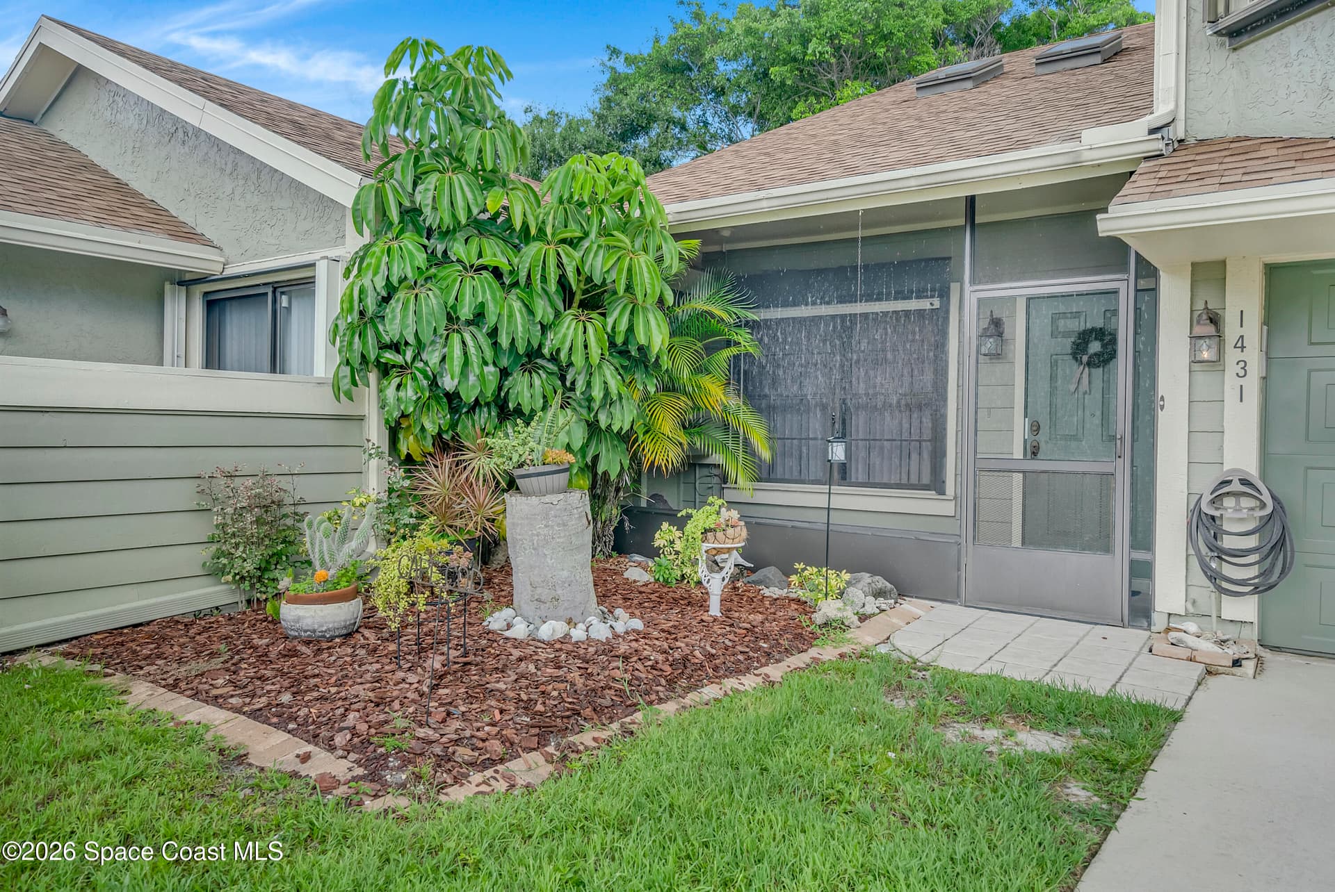 1431 SE Ashville Court photo 1