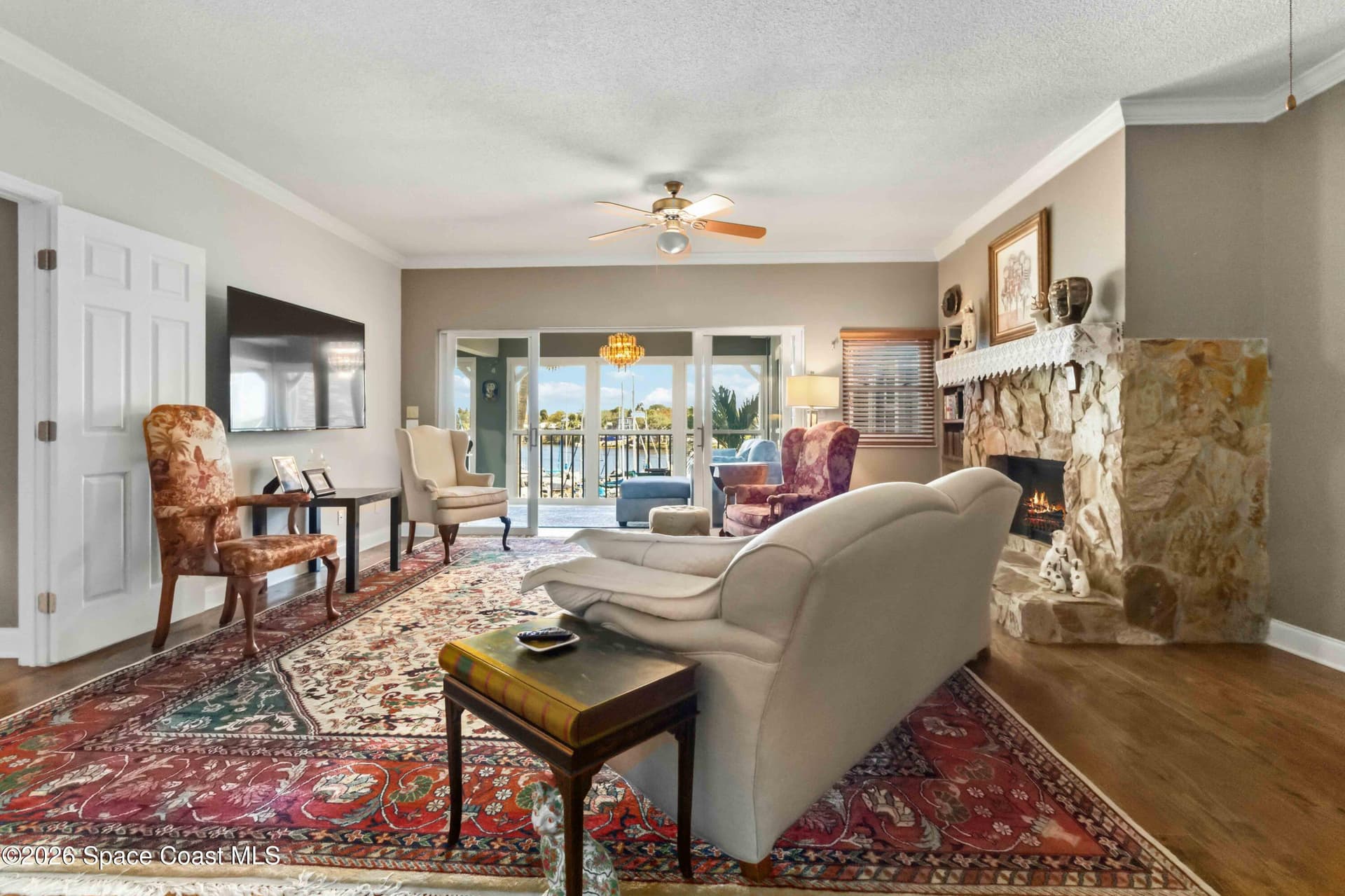 905 N Harbor City Boulevard 204 photo 7
