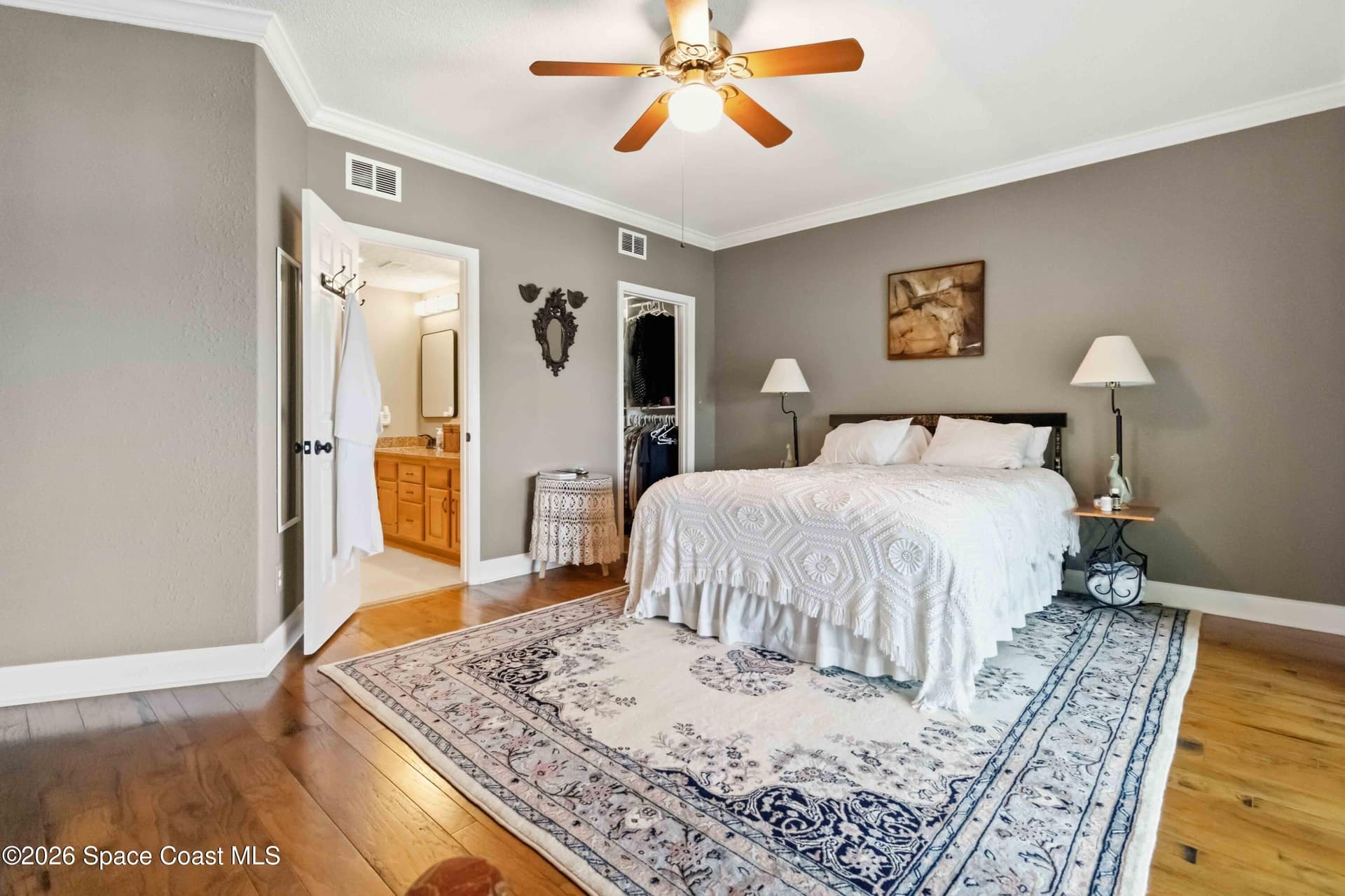 905 N Harbor City Boulevard 204 photo 23