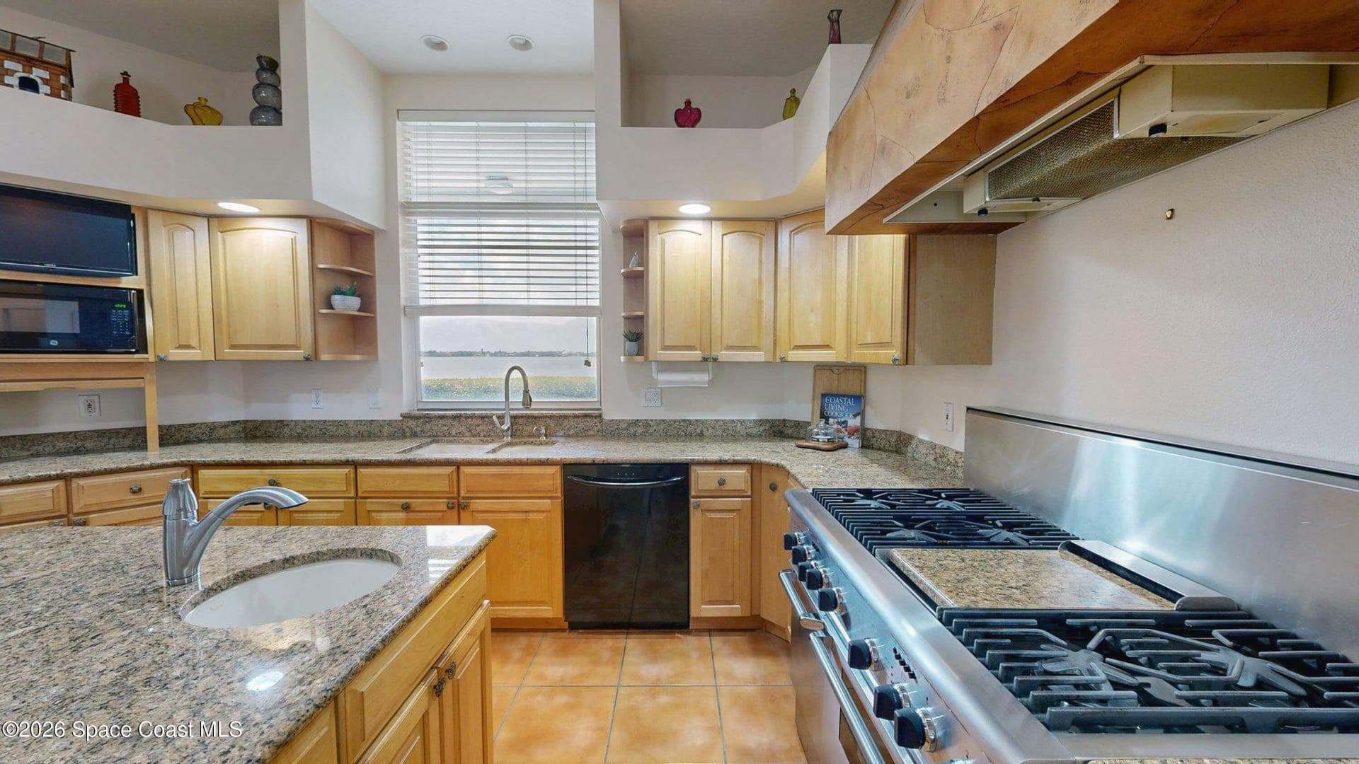 650 Loggerhead Island Drive photo 25