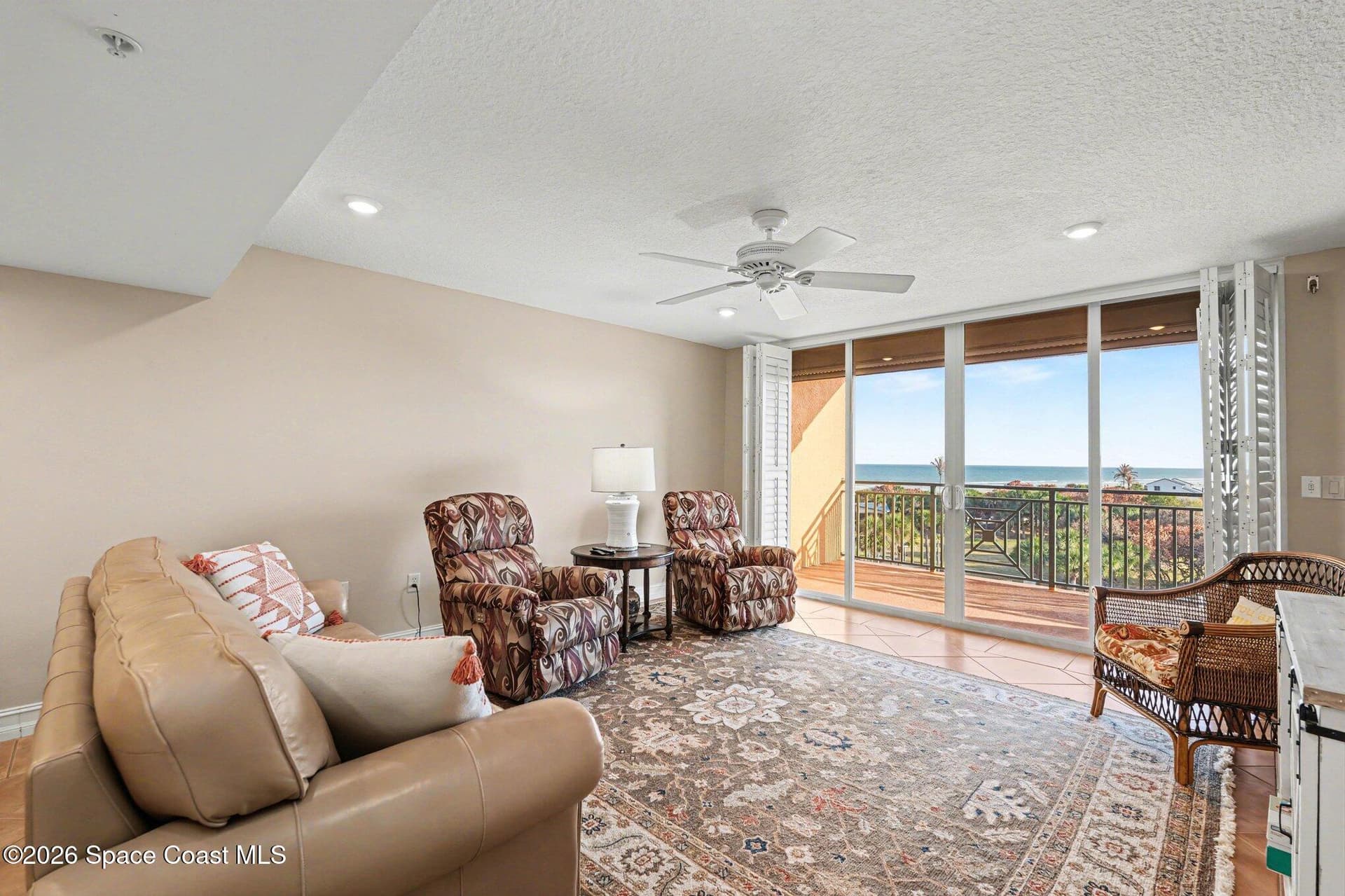 8470 Ridgewood Avenue 502 photo 3