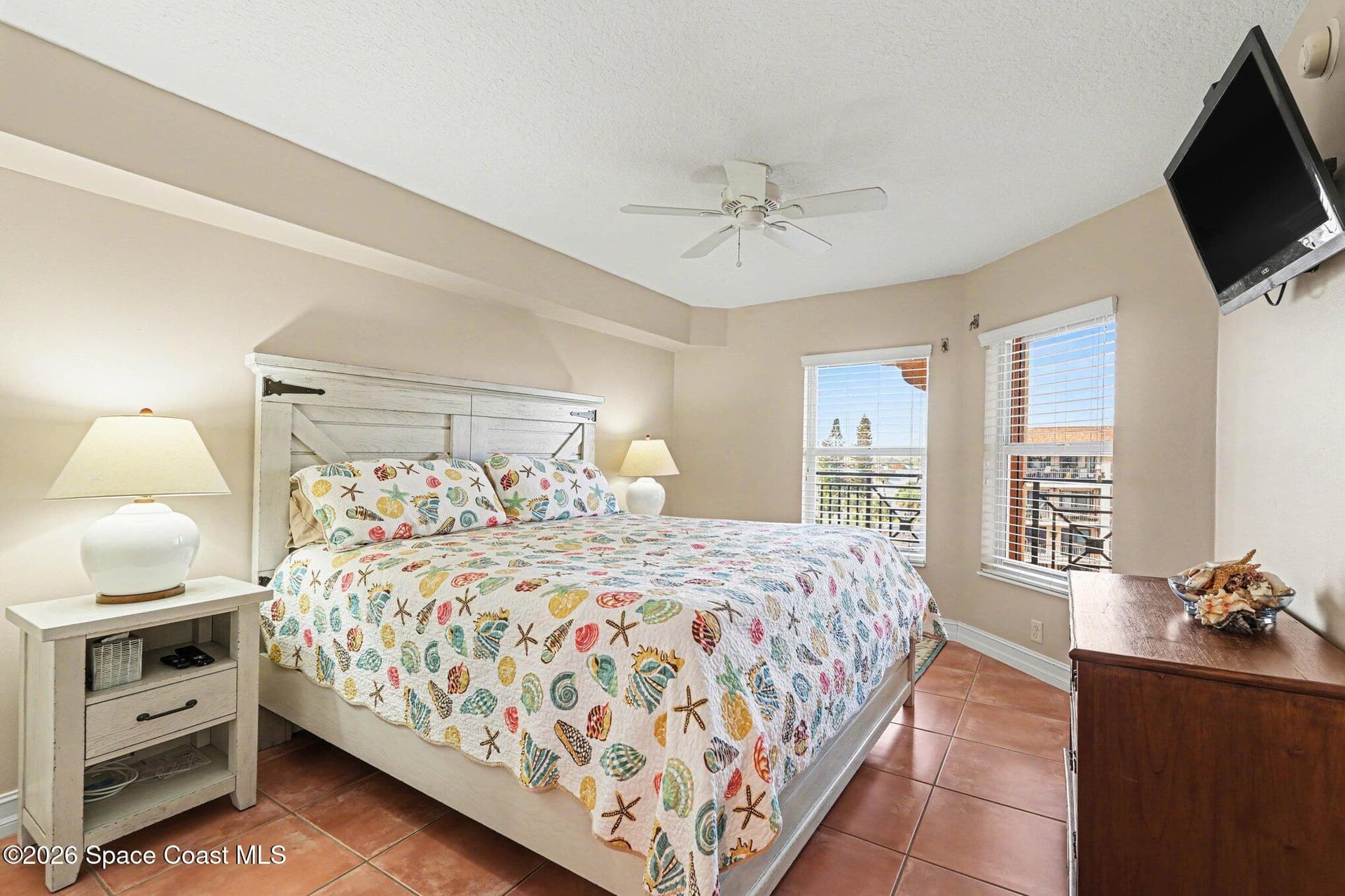 8470 Ridgewood Avenue 502 photo 12