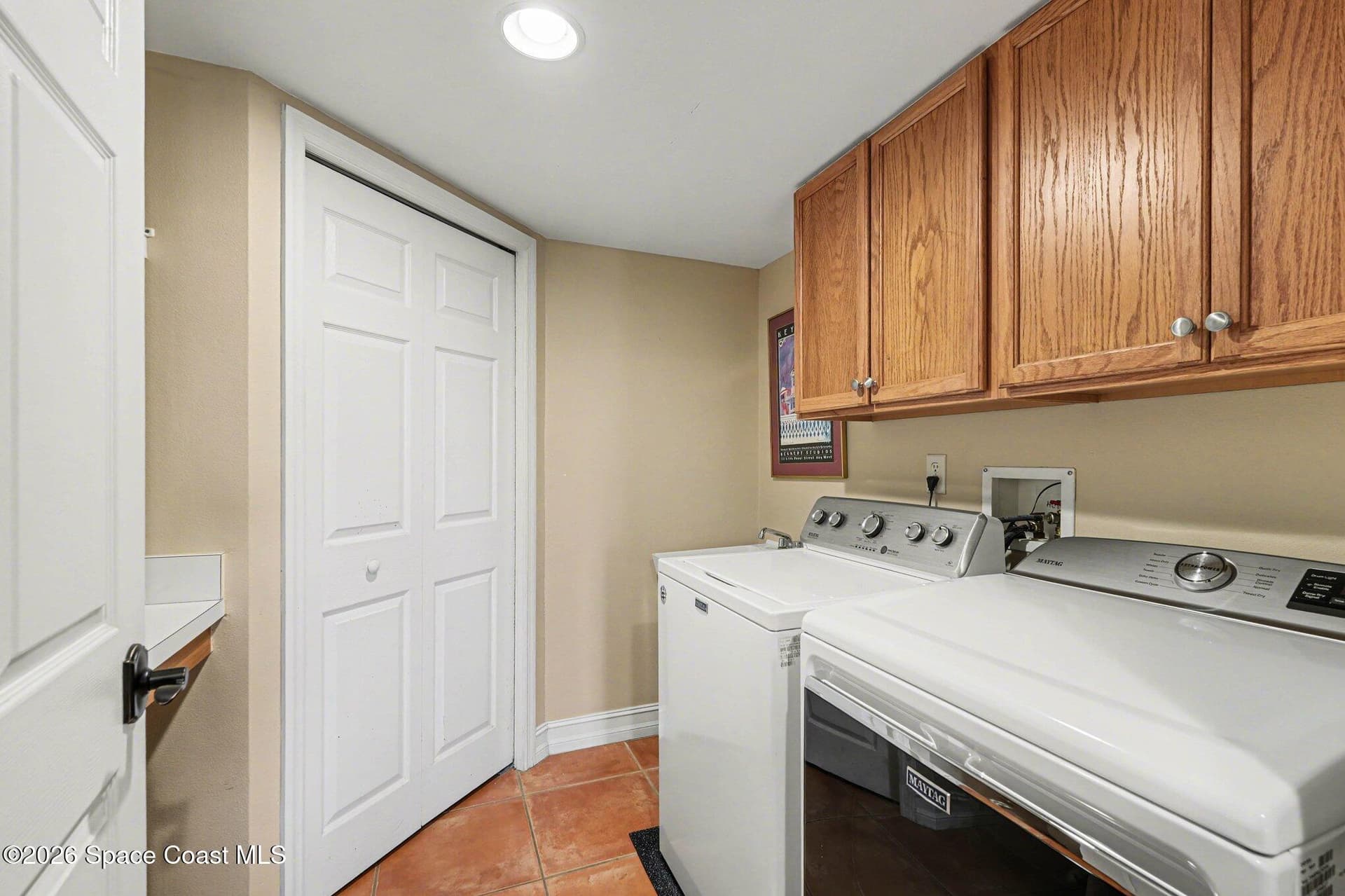 8470 Ridgewood Avenue 502 photo 24