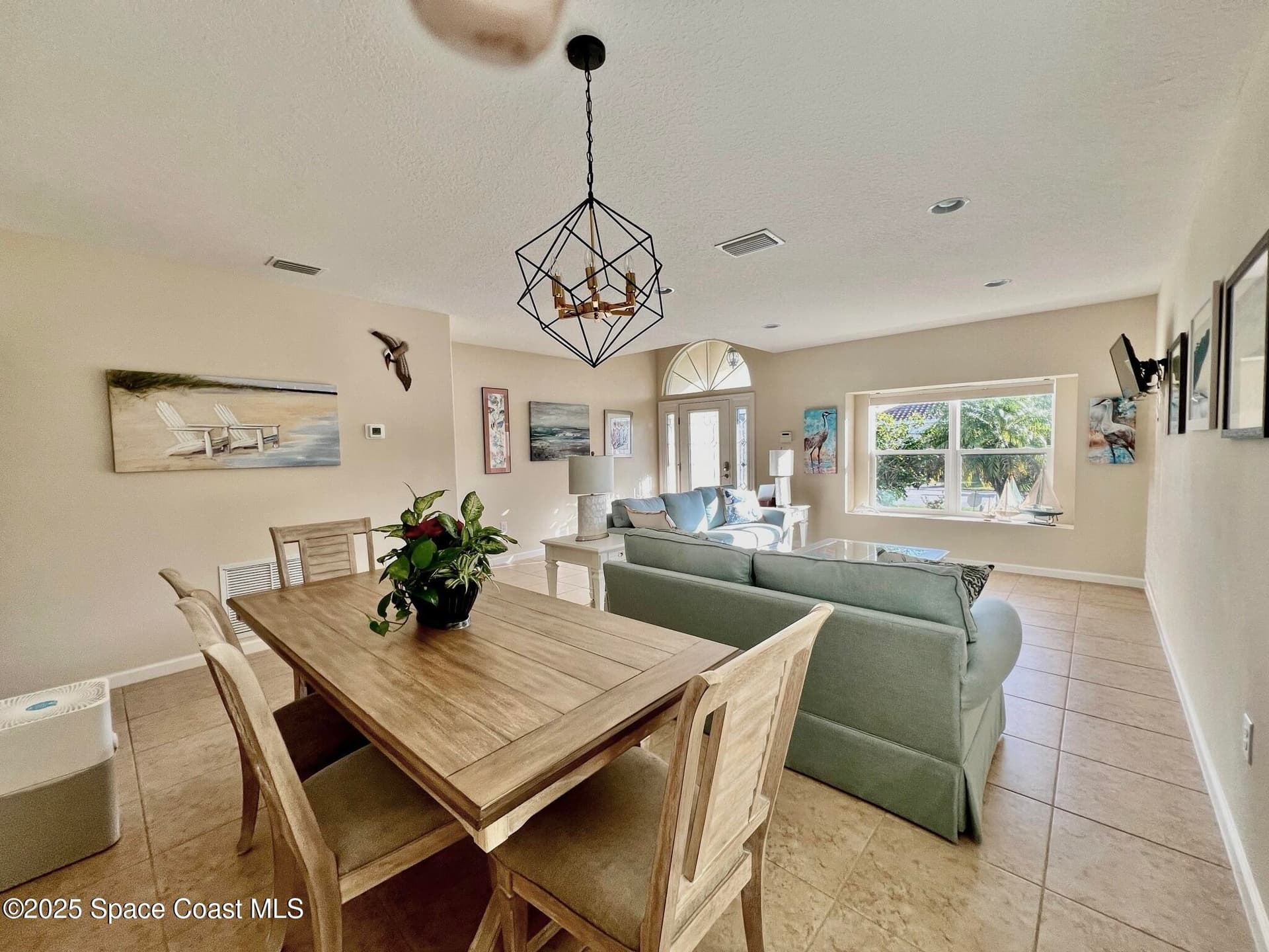 1728 Berkshire Circle SW photo 7