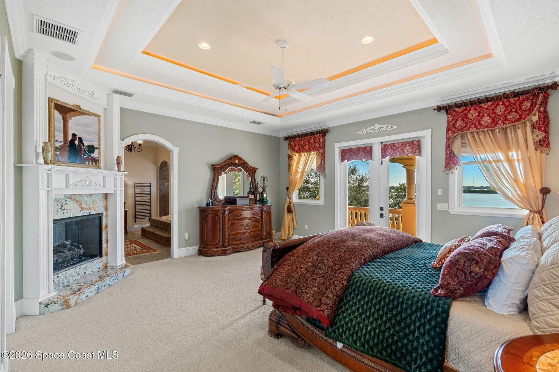4760 Honeyridge Lane photo 25